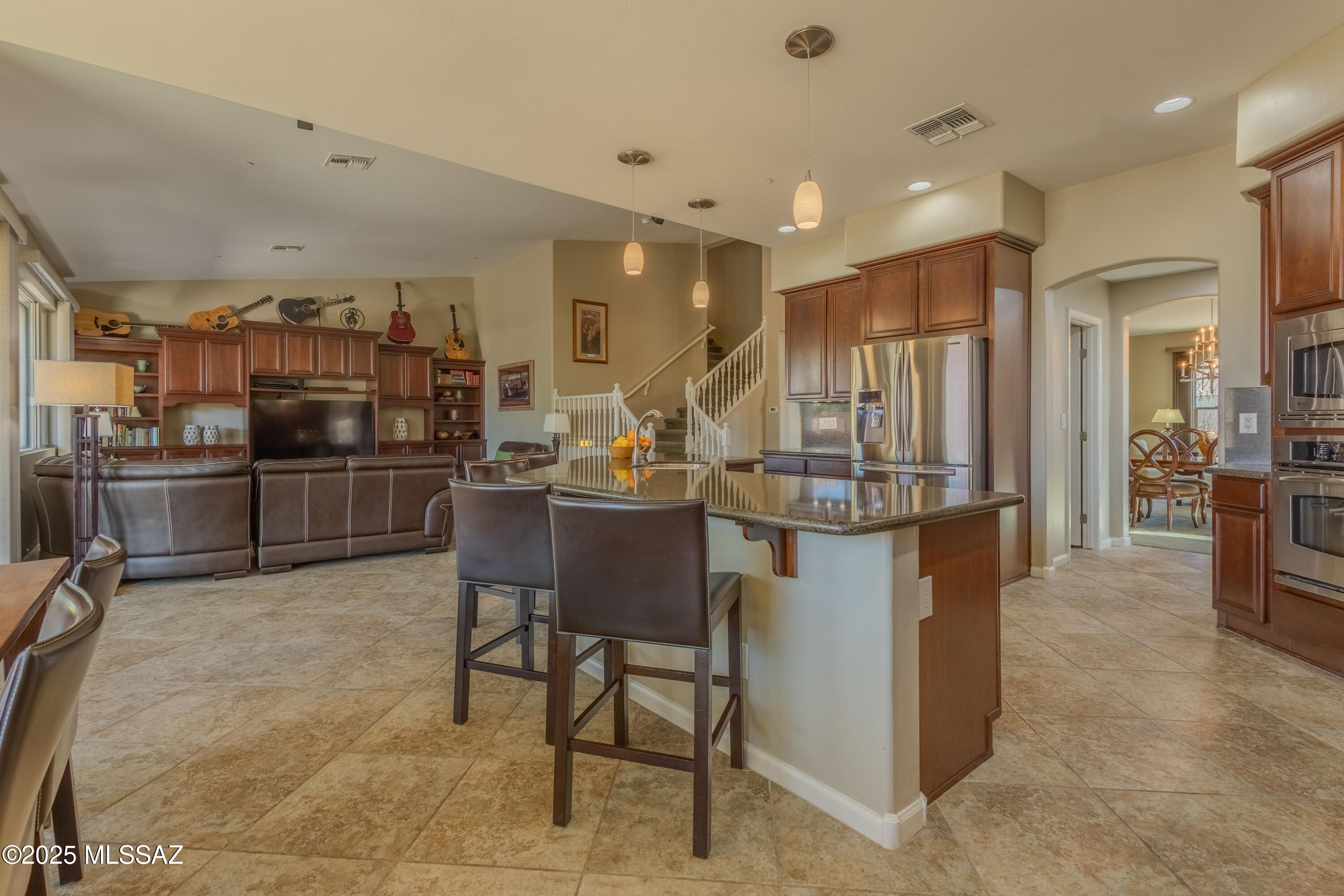 2501 E Bluejay Bluff Lane