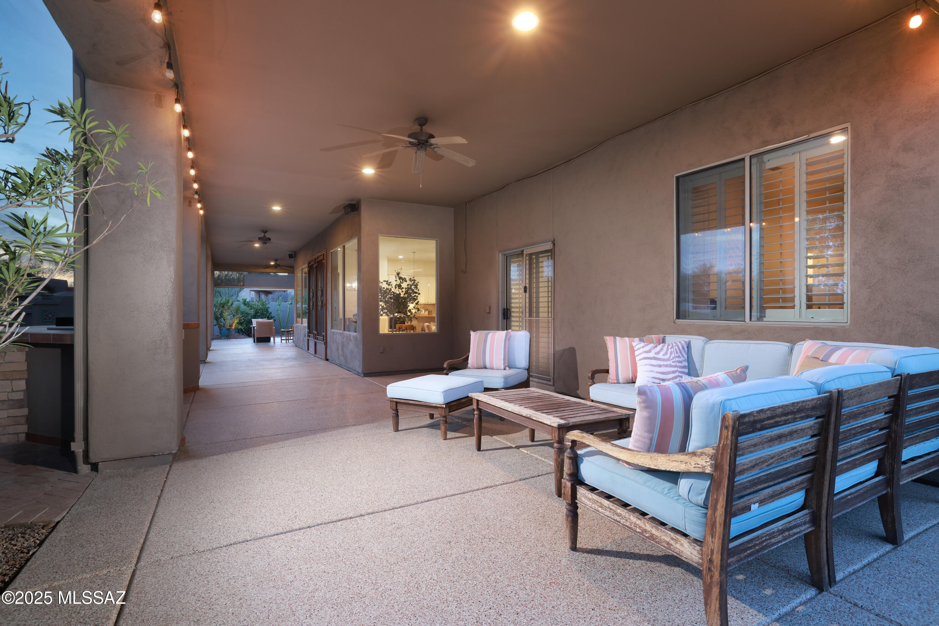 673 W Bright Canyon Drive