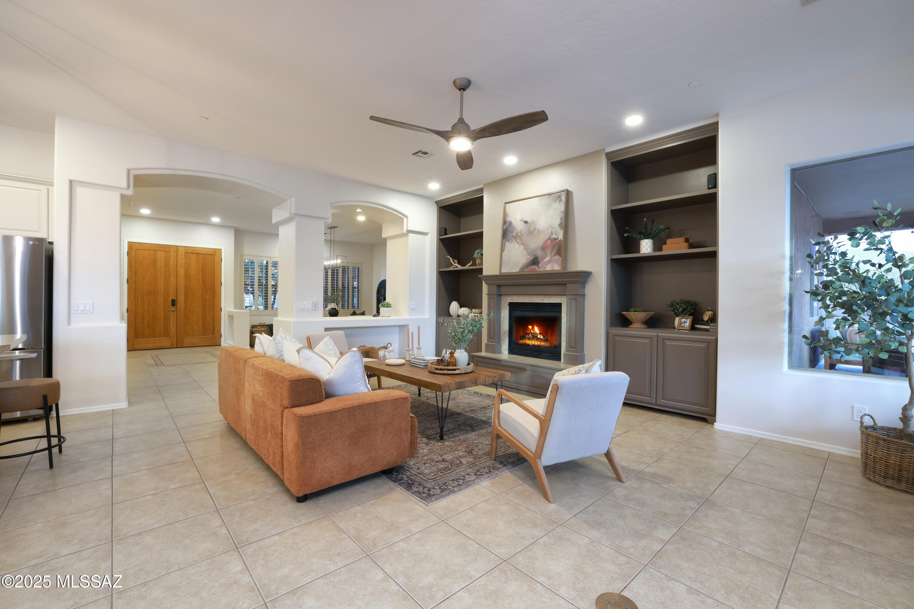 673 W Bright Canyon Drive