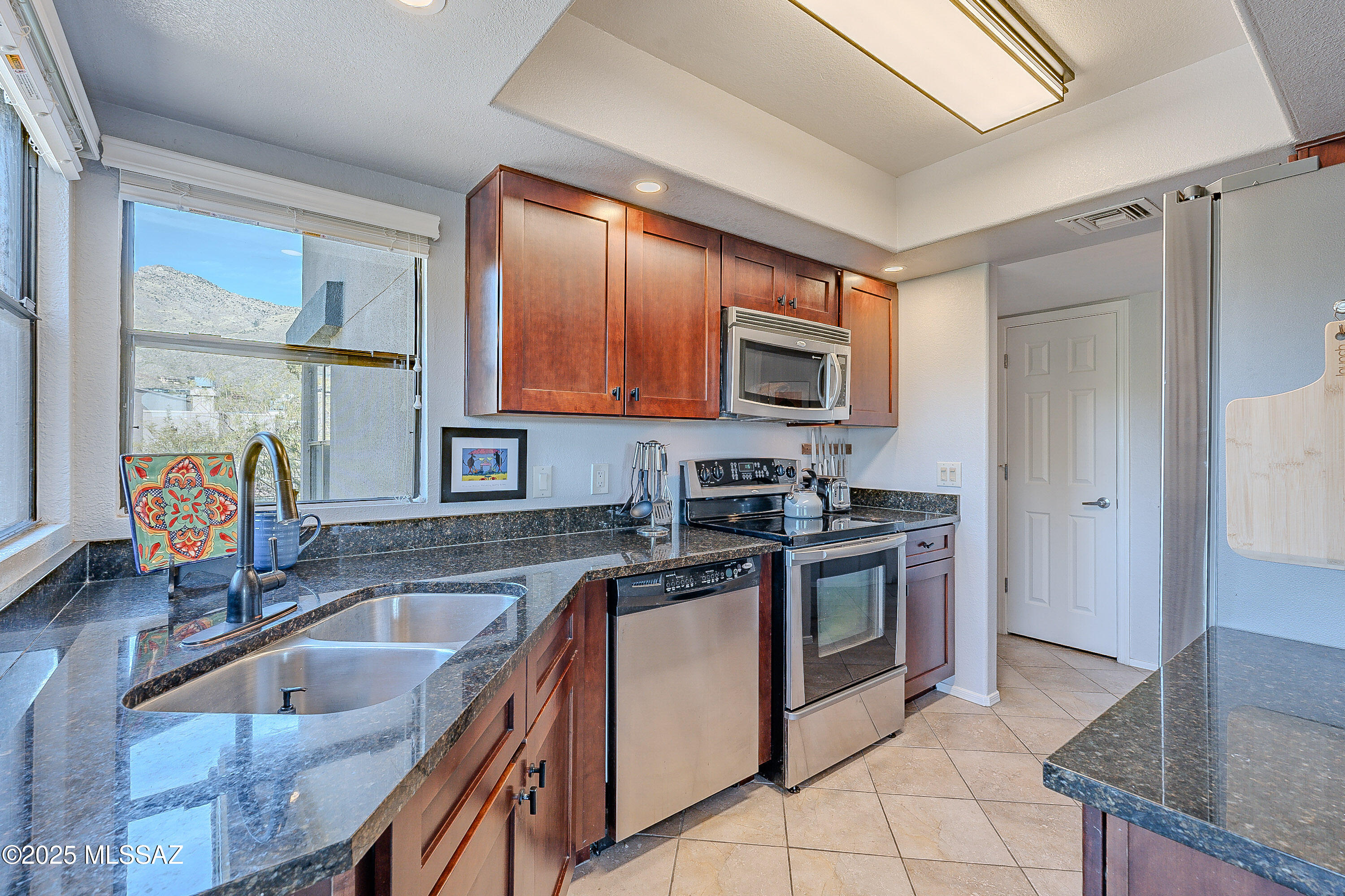5855 N Kolb Road UNIT 2205
