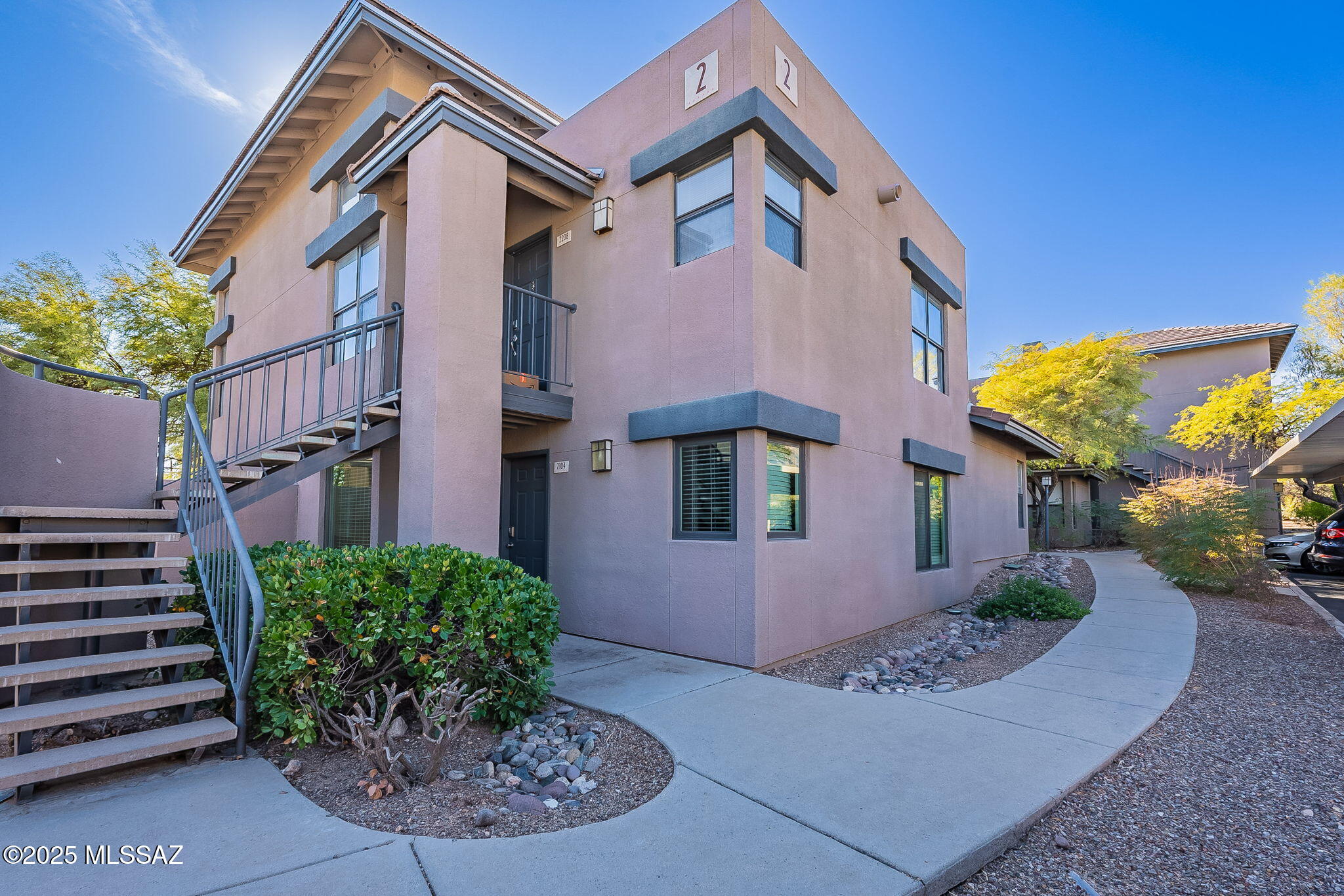 5855 N Kolb Road UNIT 2205