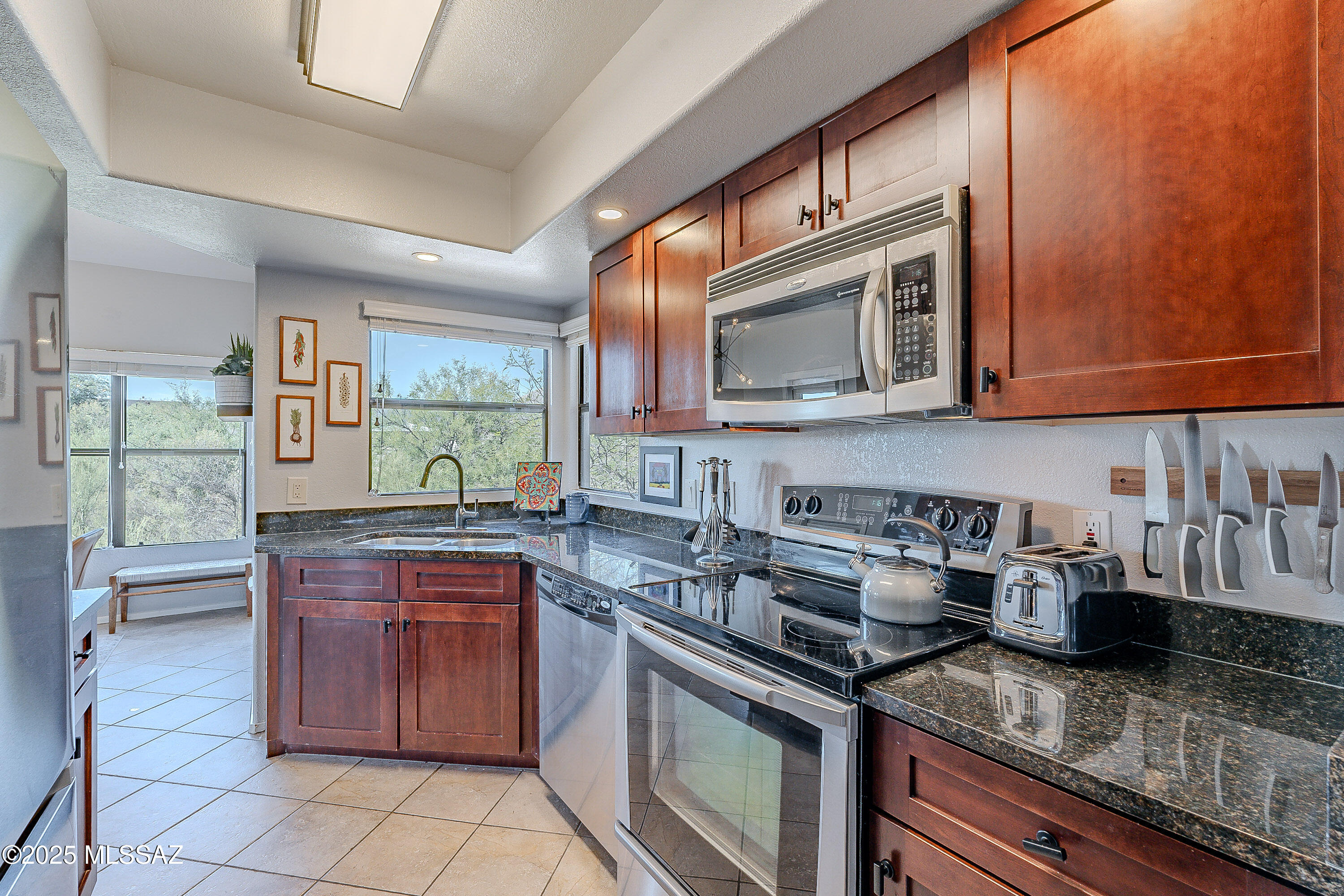 5855 N Kolb Road UNIT 2205