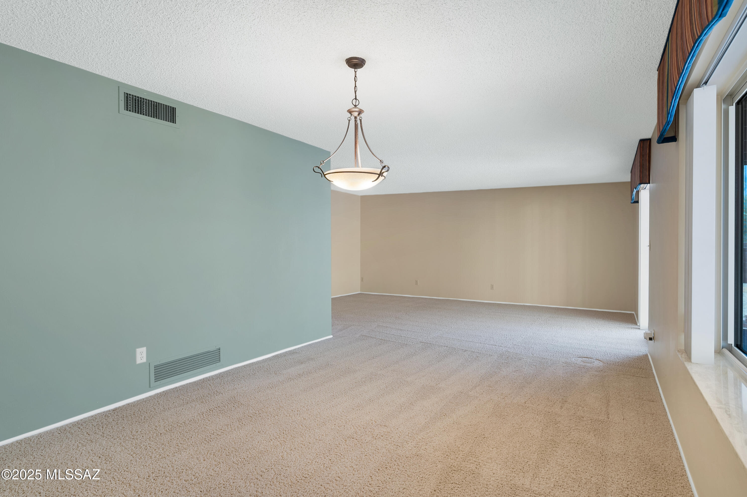 2014 W Shalimar Way