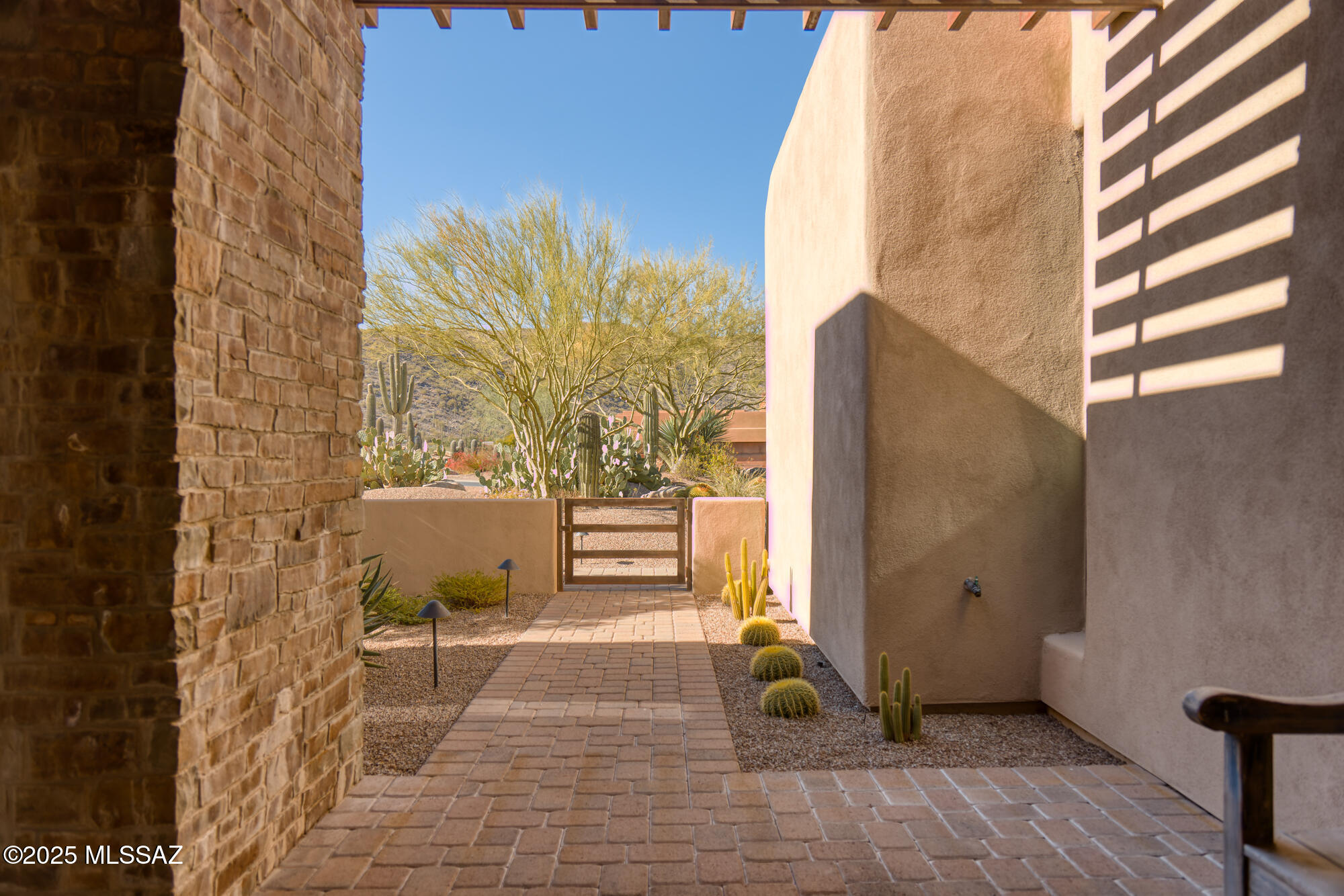 5763 W Sunset Gallery Place