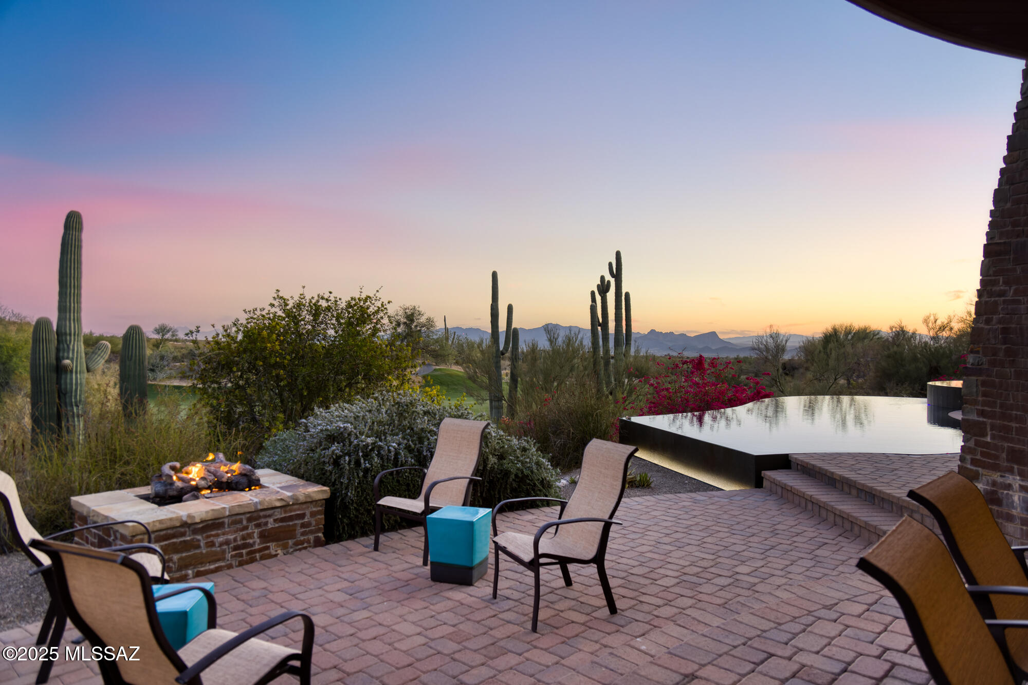 5763 W Sunset Gallery Place