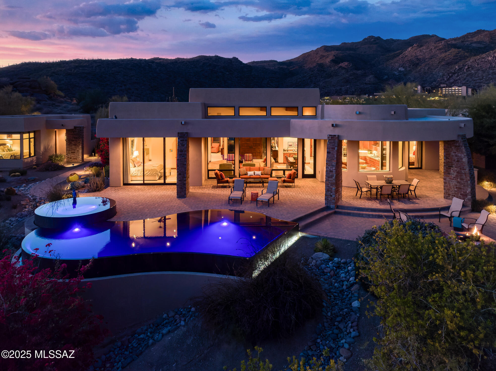 5763 W Sunset Gallery Place