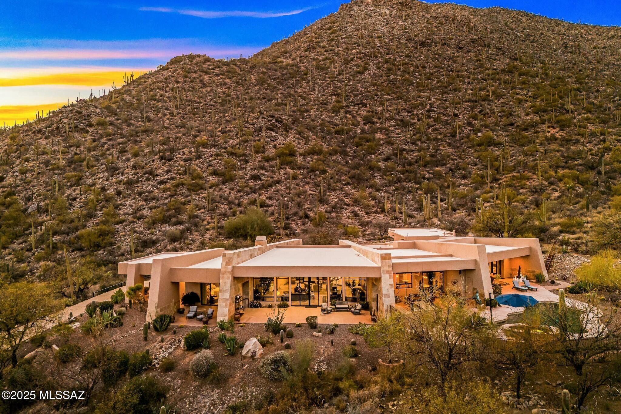 4118 W Cayton Mountain Drive