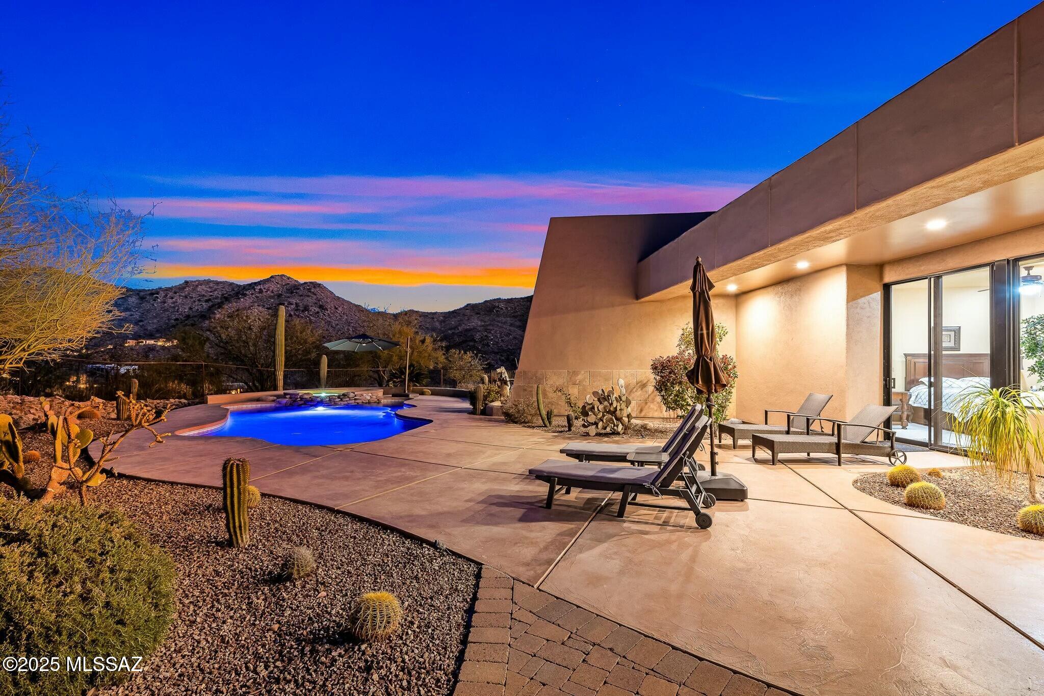 4118 W Cayton Mountain Drive
