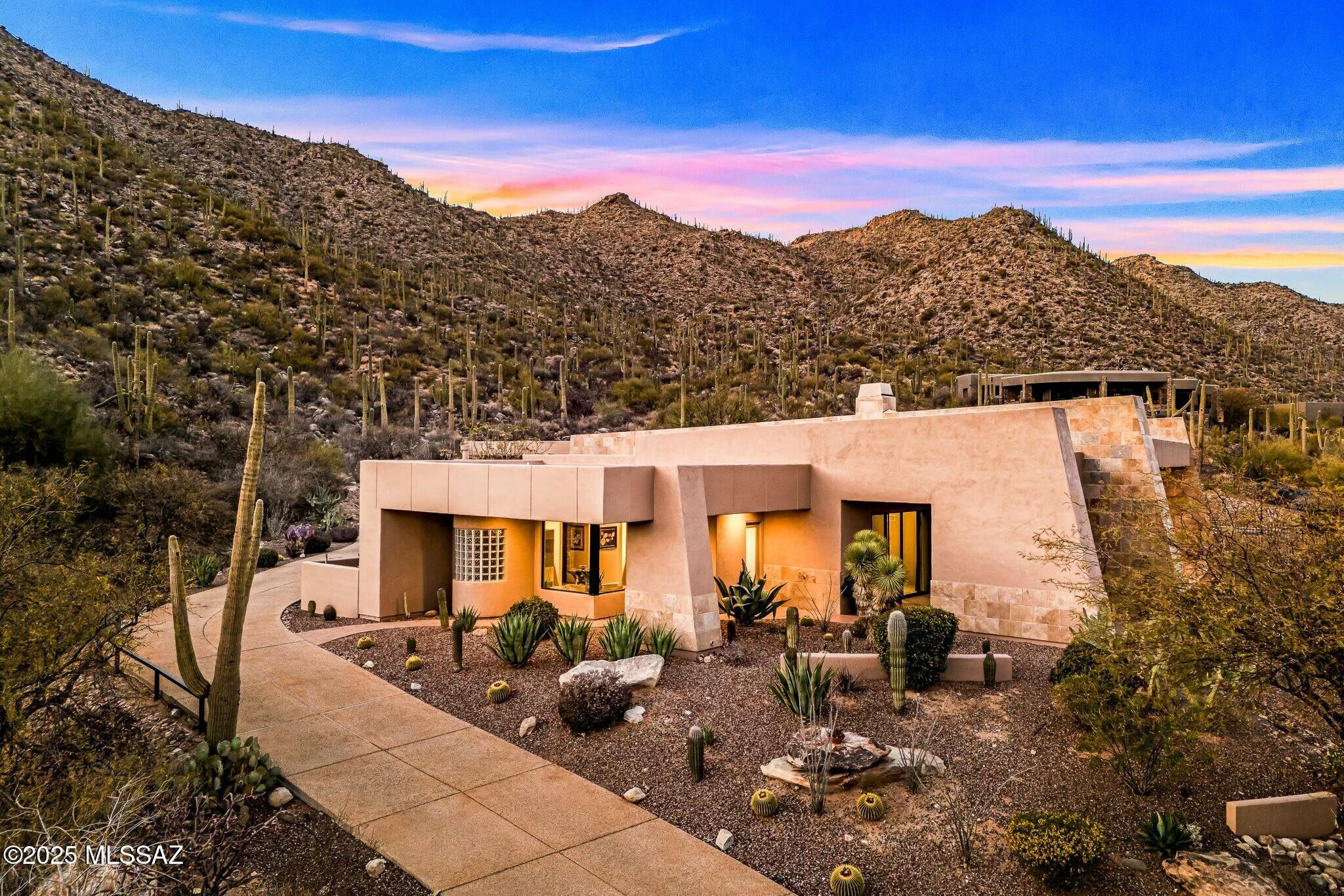 4118 W Cayton Mountain Drive