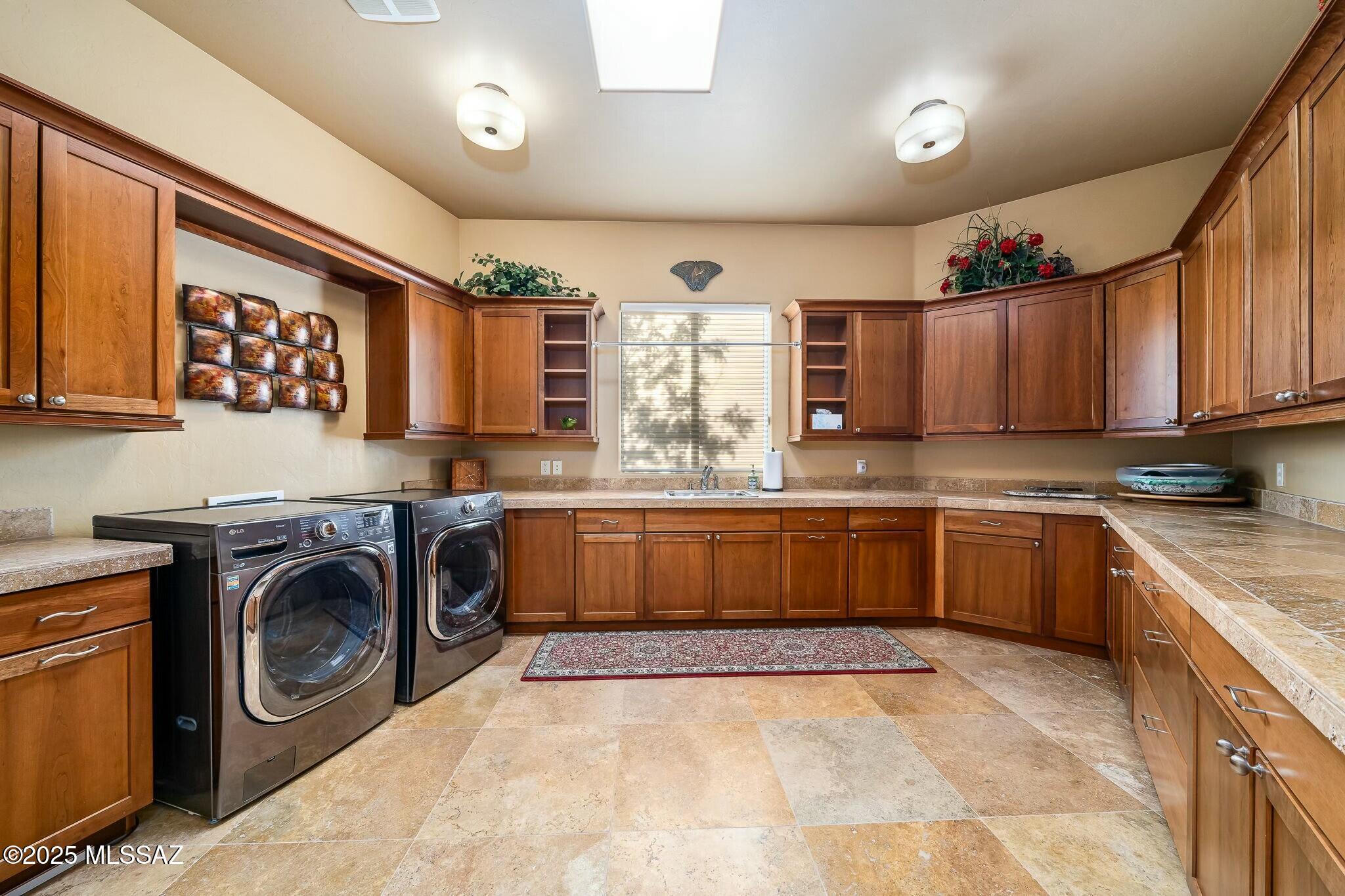 4118 W Cayton Mountain Drive