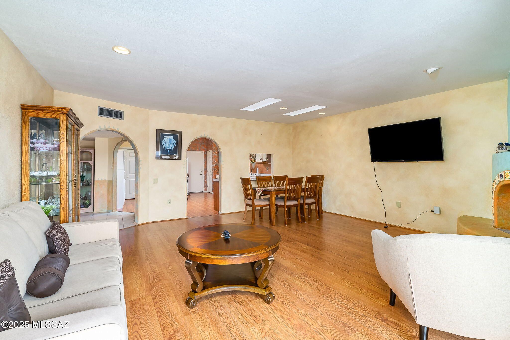 1389 W Camino Del Pato