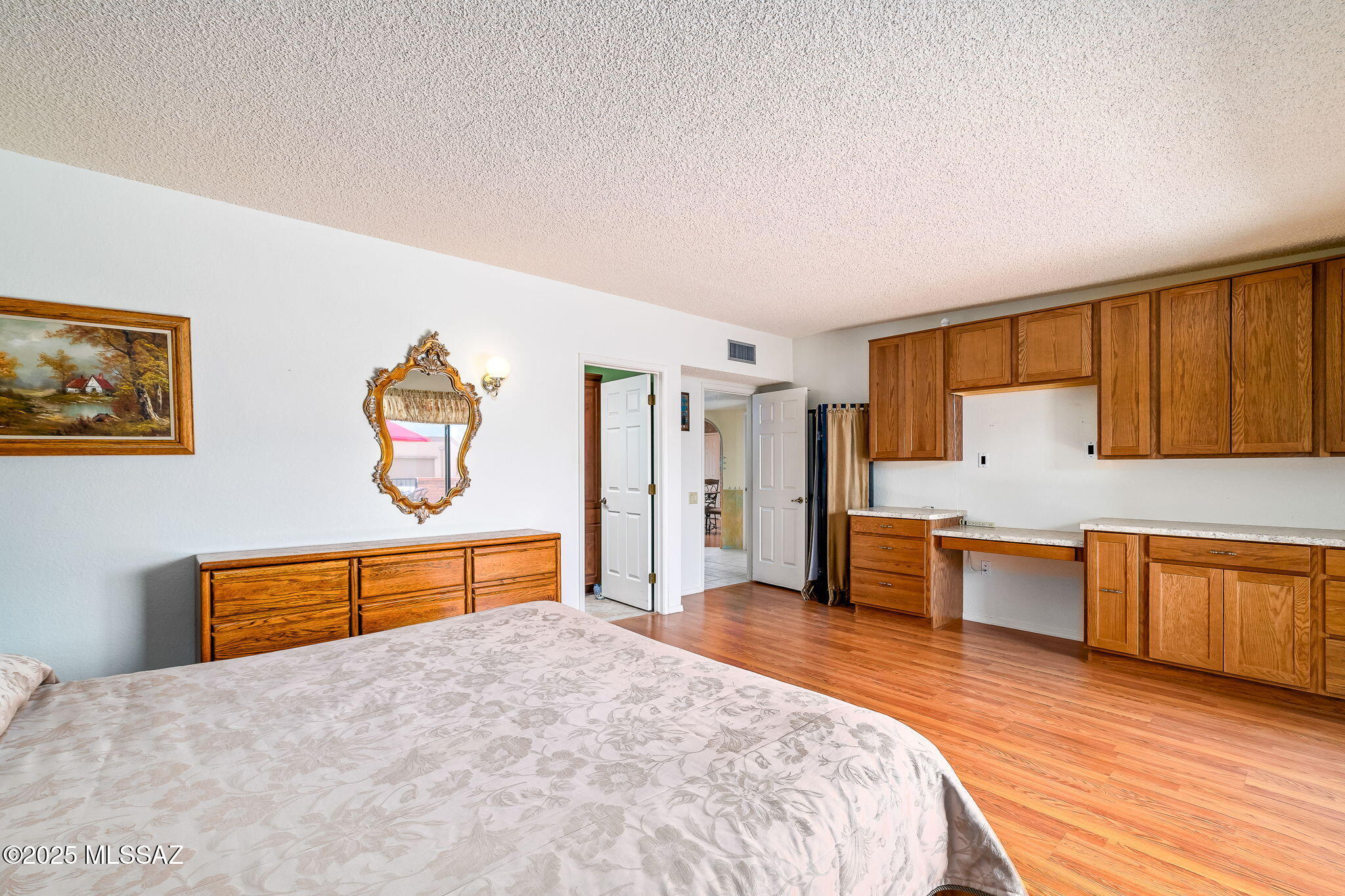 1389 W Camino Del Pato