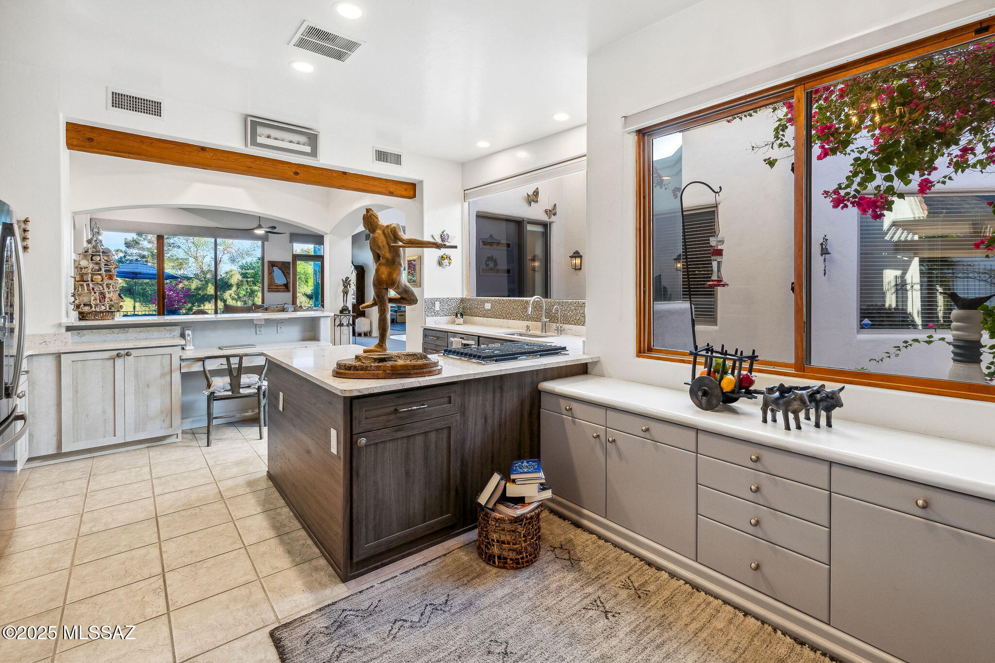 5124 E Calle Brillante