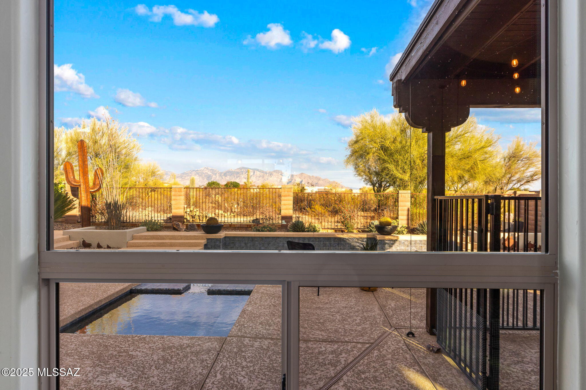 12320 N Sunrise Shadow Drive