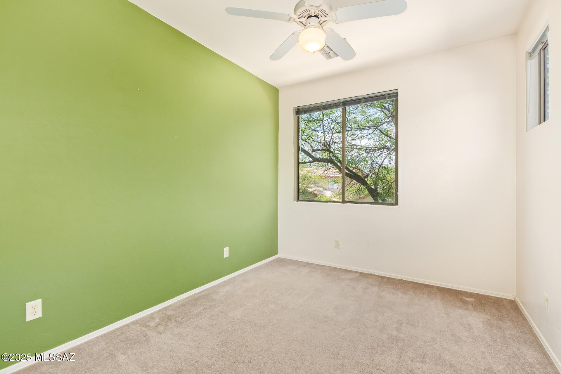 4644 E Avenida Rio Bruza