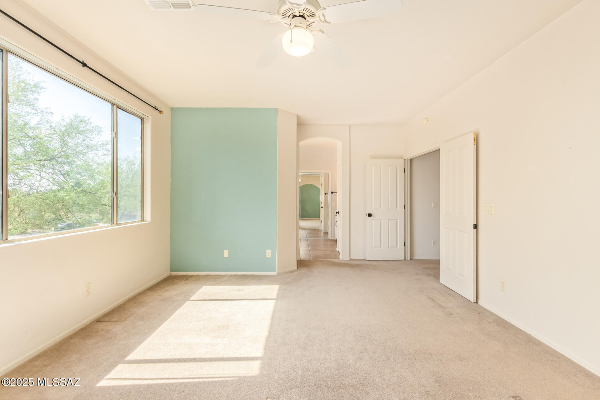 4644 E Avenida Rio Bruza