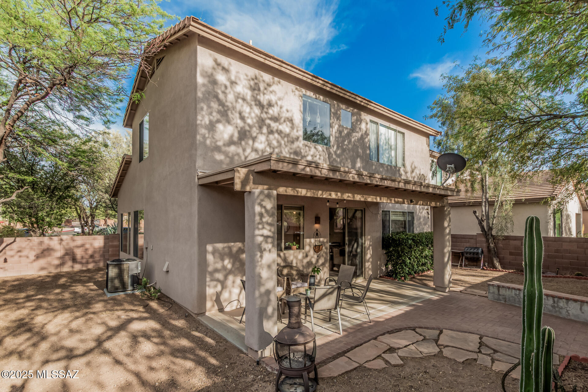 4644 E Avenida Rio Bruza