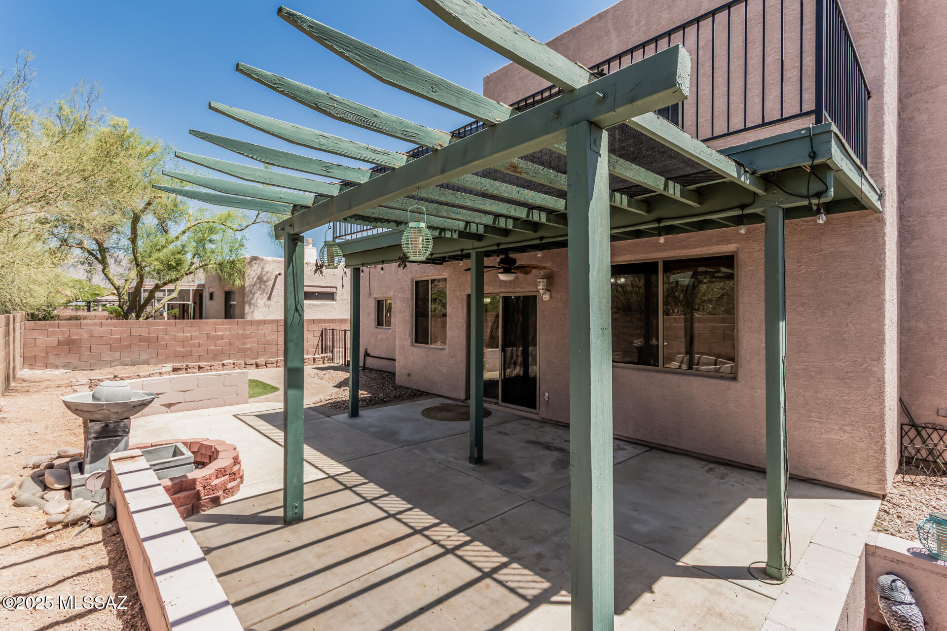 2720 W Camino de las Grutas