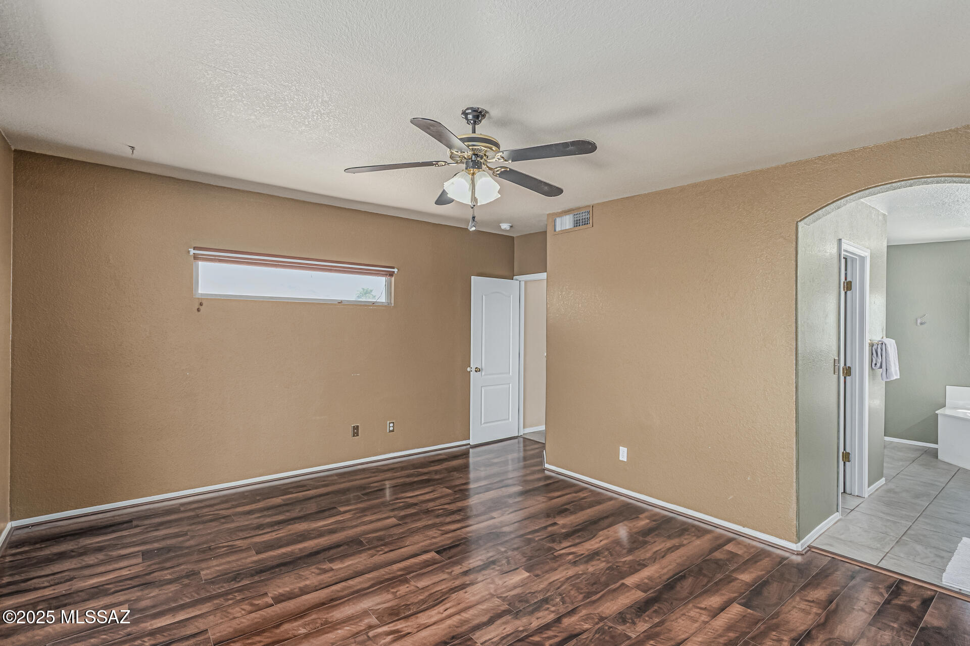 2720 W Camino de las Grutas
