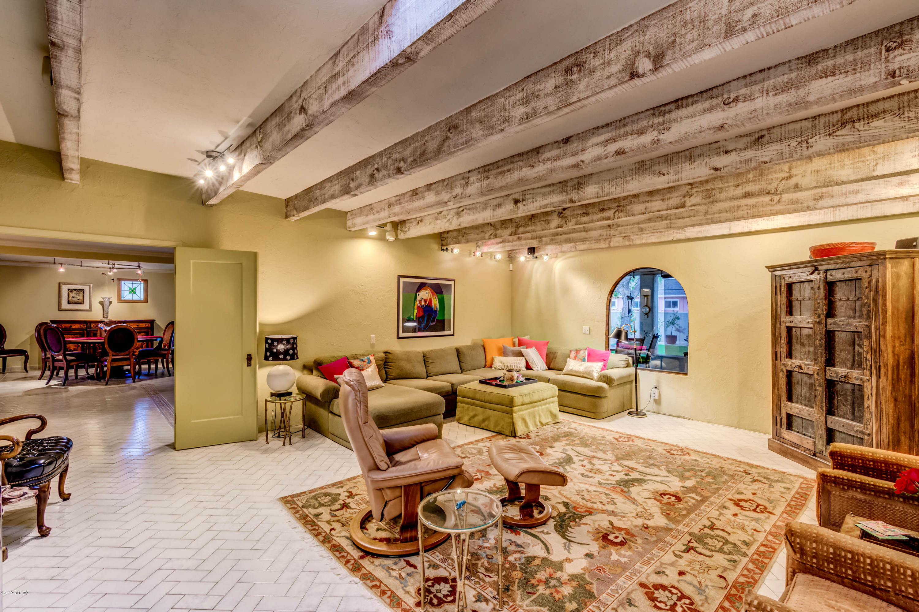 4052 E Calle De Jardin