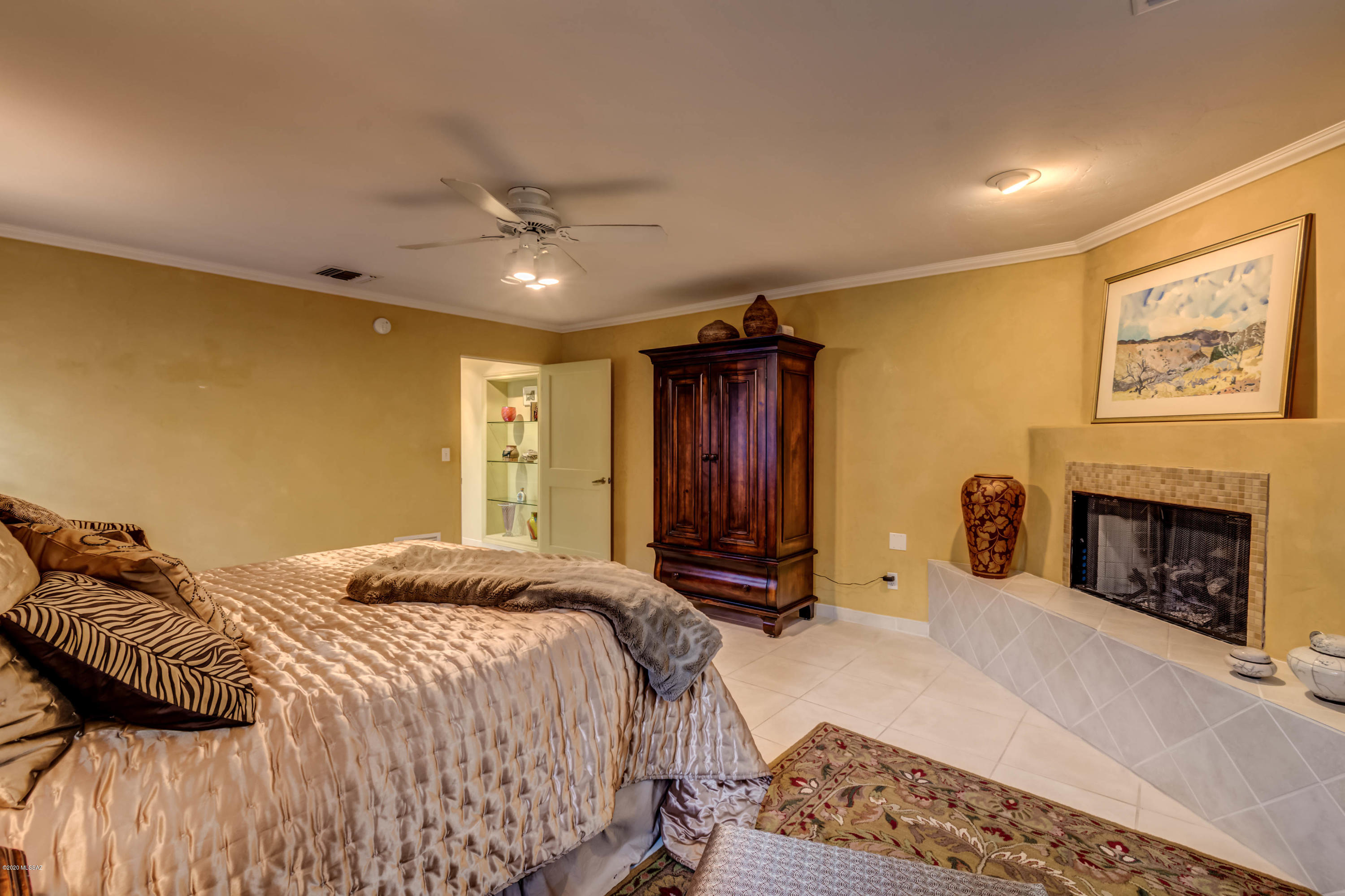 4052 E Calle De Jardin