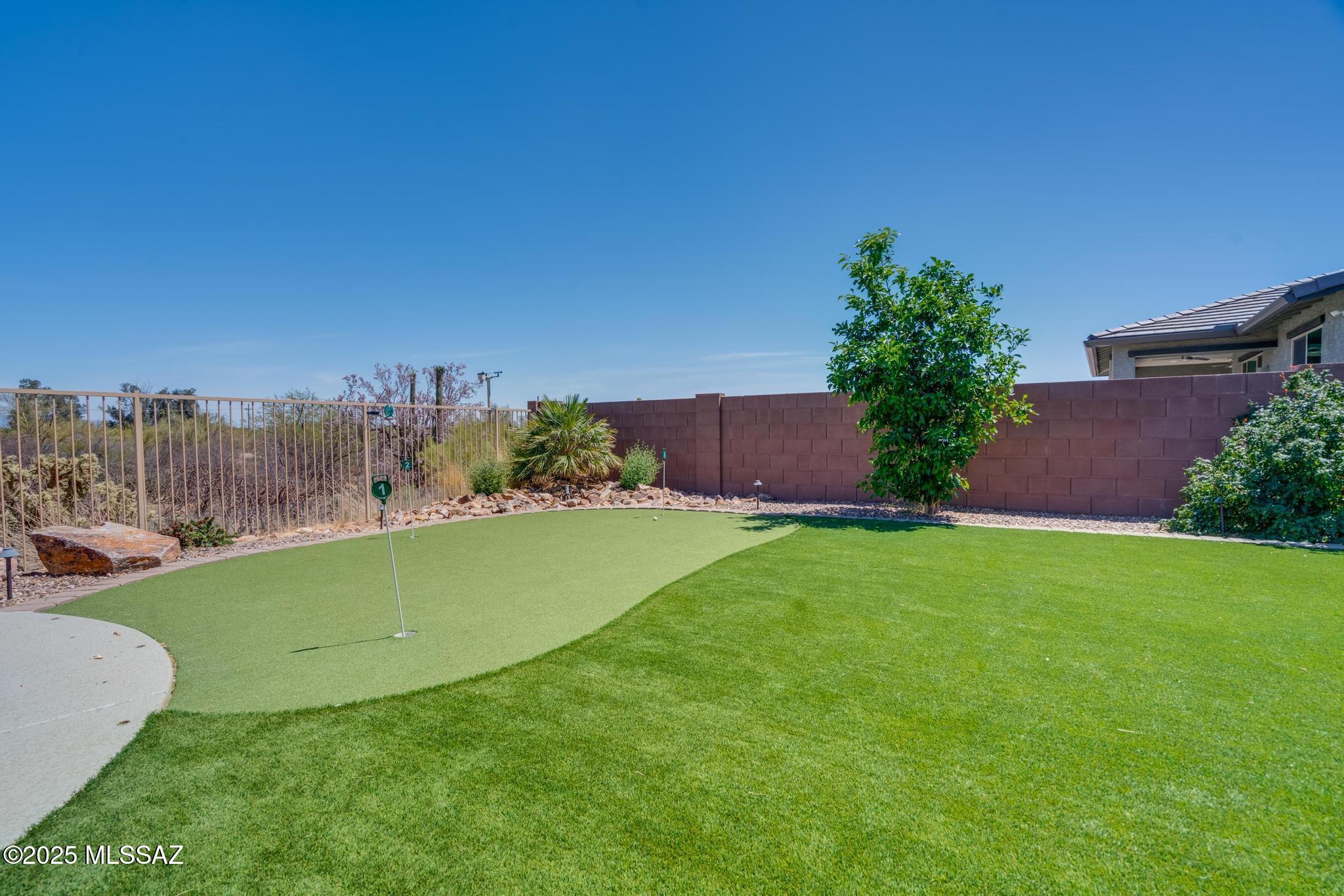 3015 W Willow Moon Trail