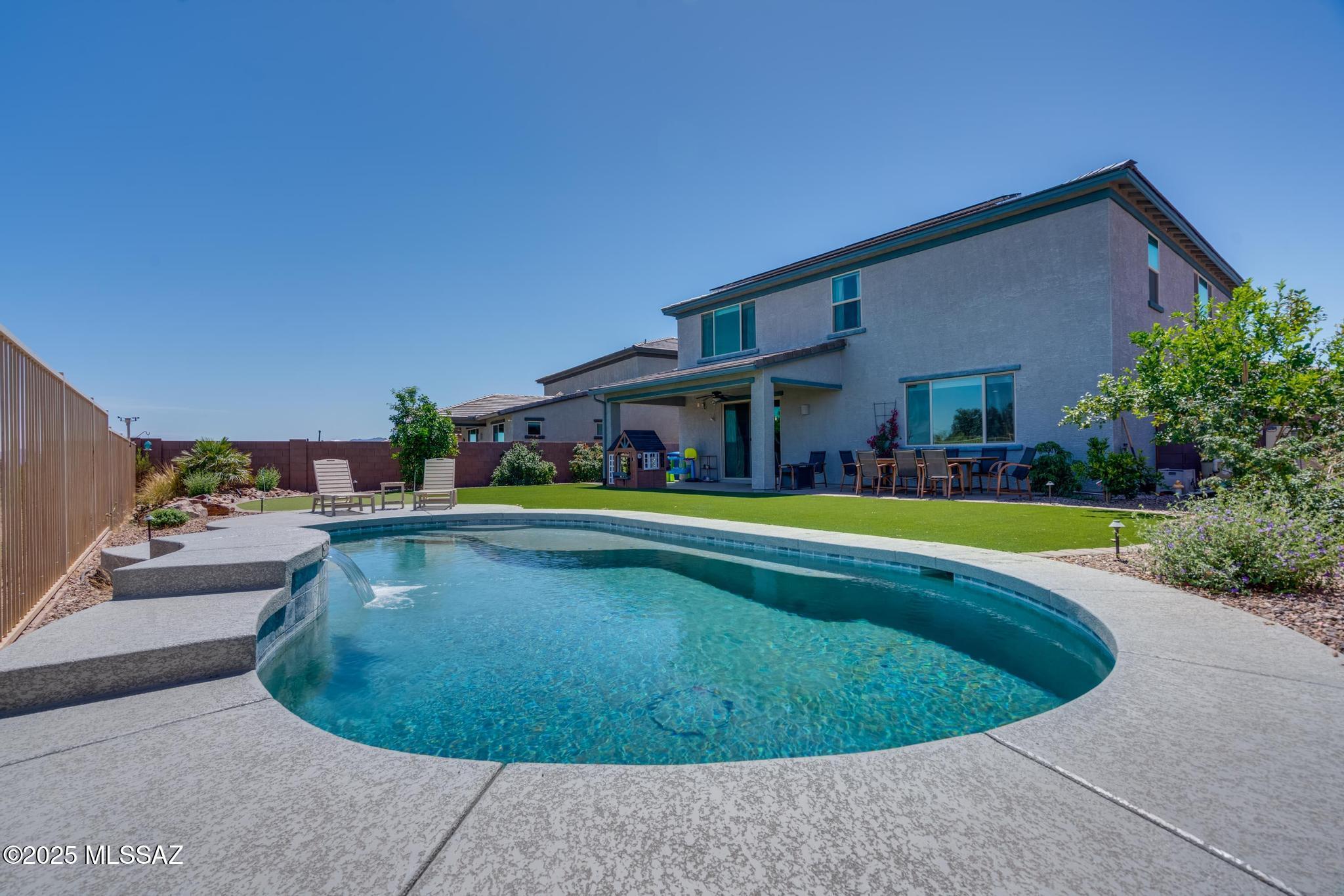 3015 W Willow Moon Trail