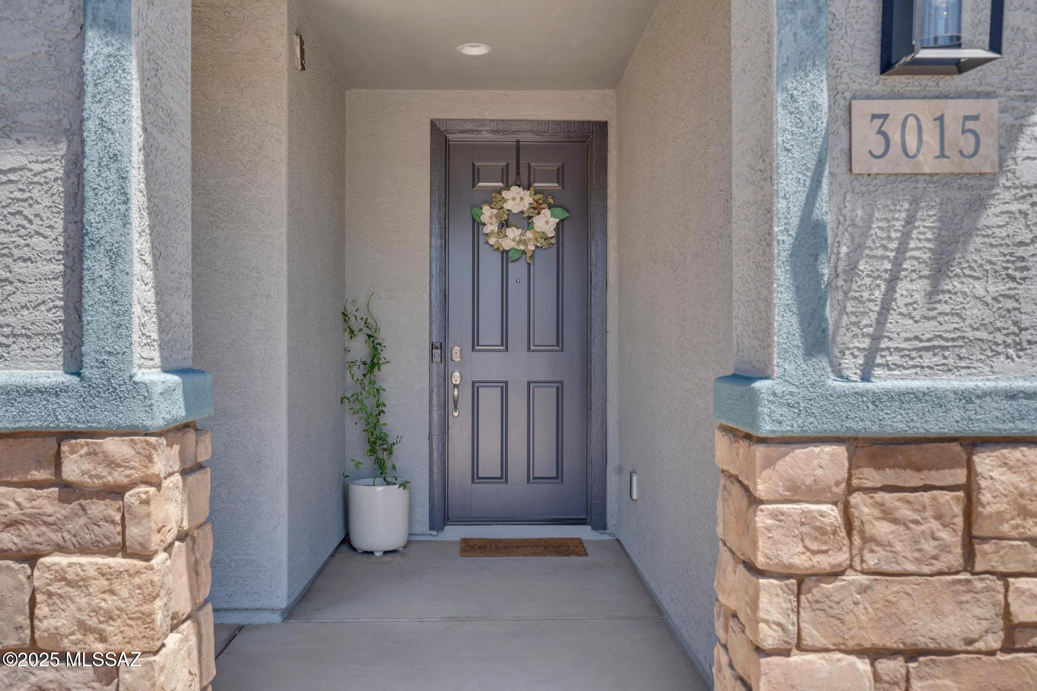 3015 W Willow Moon Trail