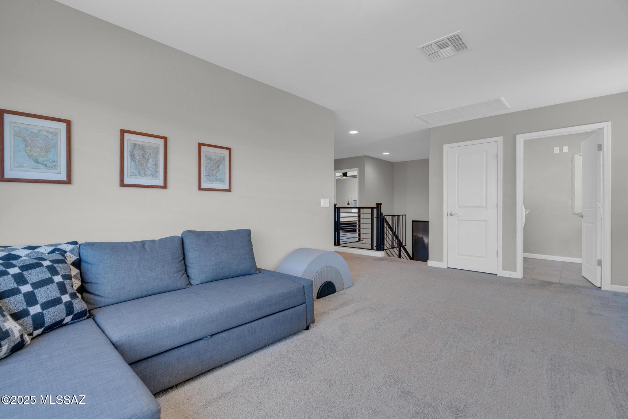 3015 W Willow Moon Trail