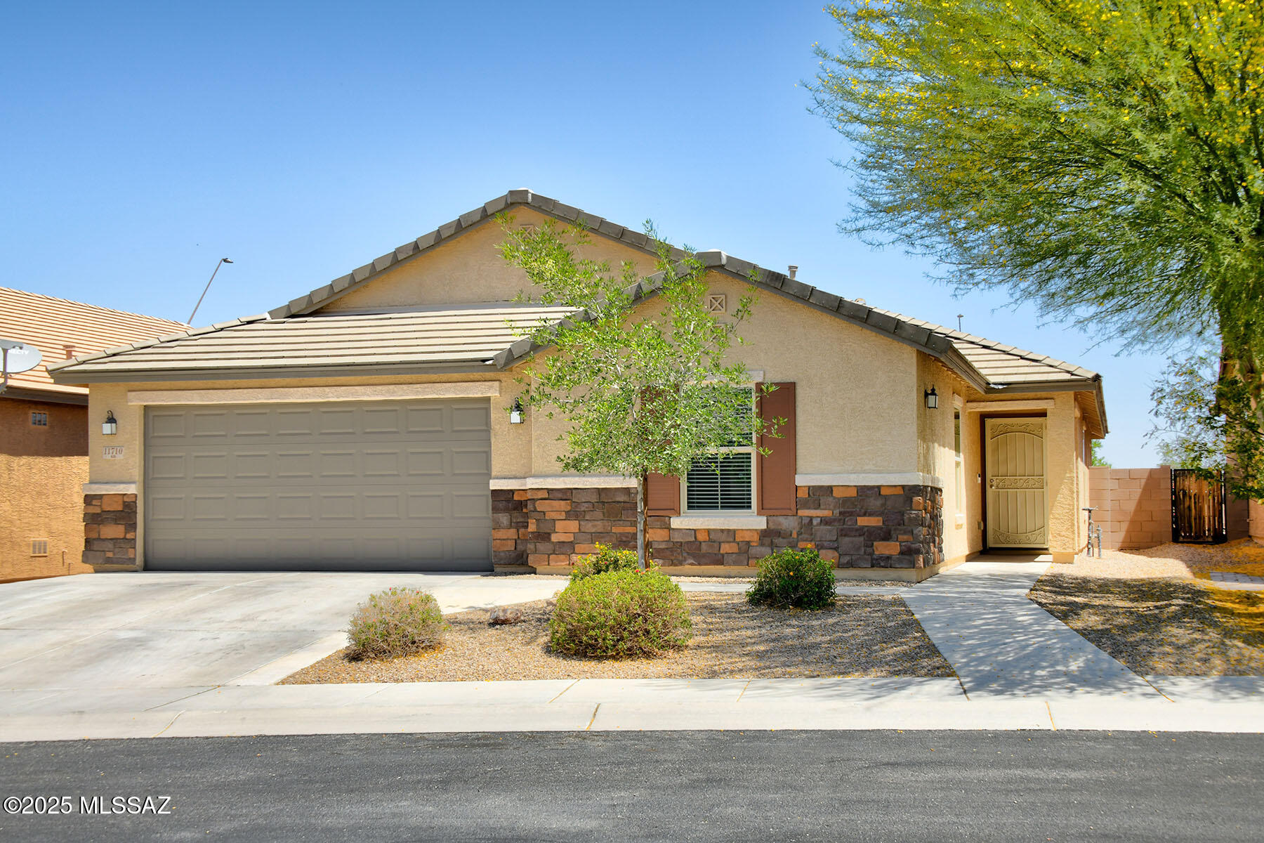 11710 W Boll Bloom Drive