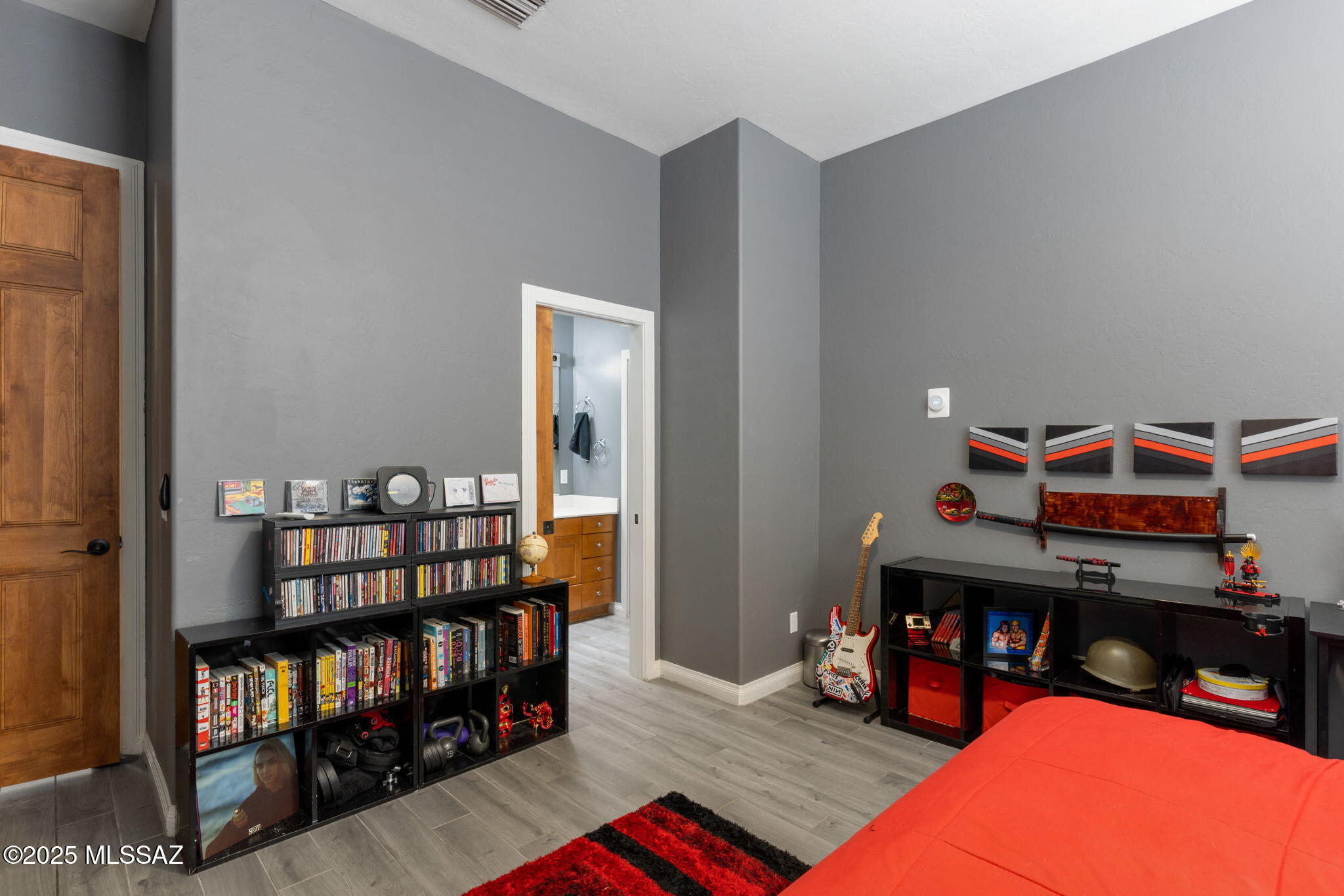 1030 W Soft Wind Place