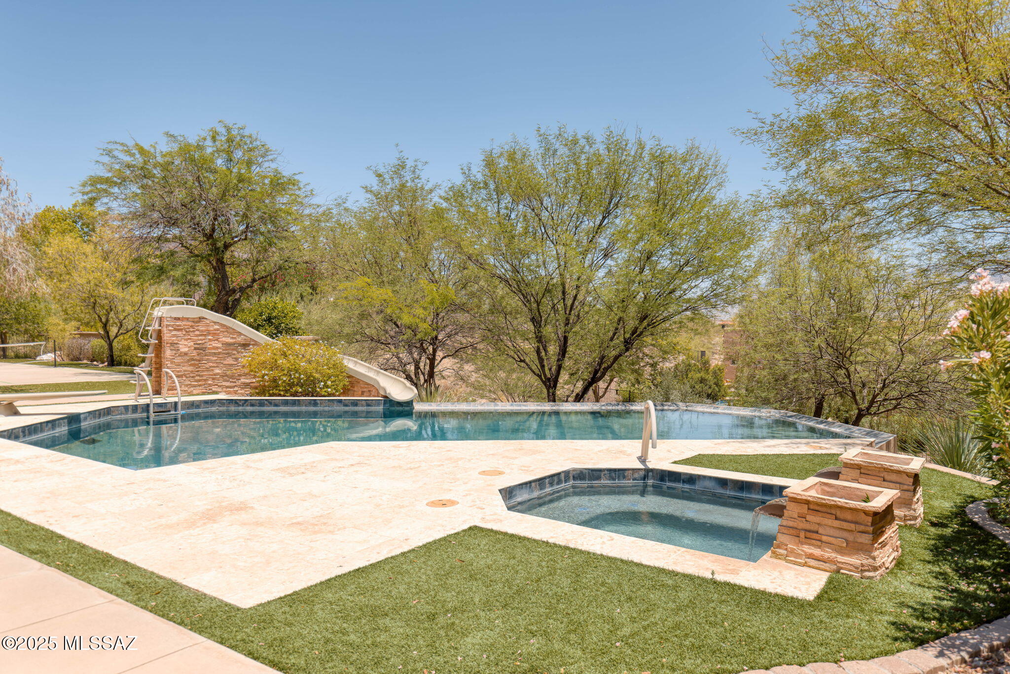 1030 W Soft Wind Place