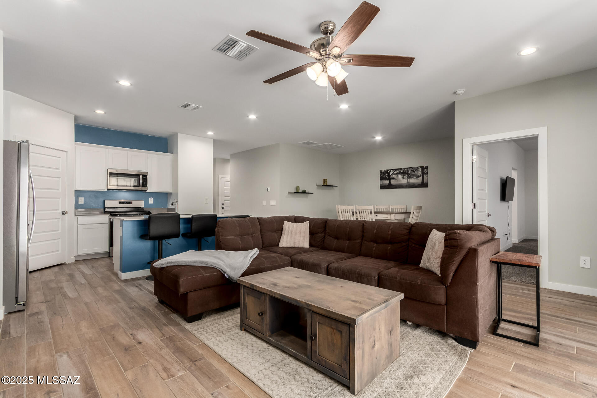 495 W Lexington Street