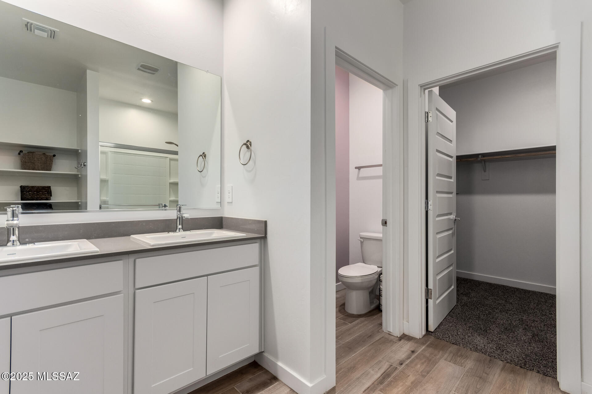 495 W Lexington Street