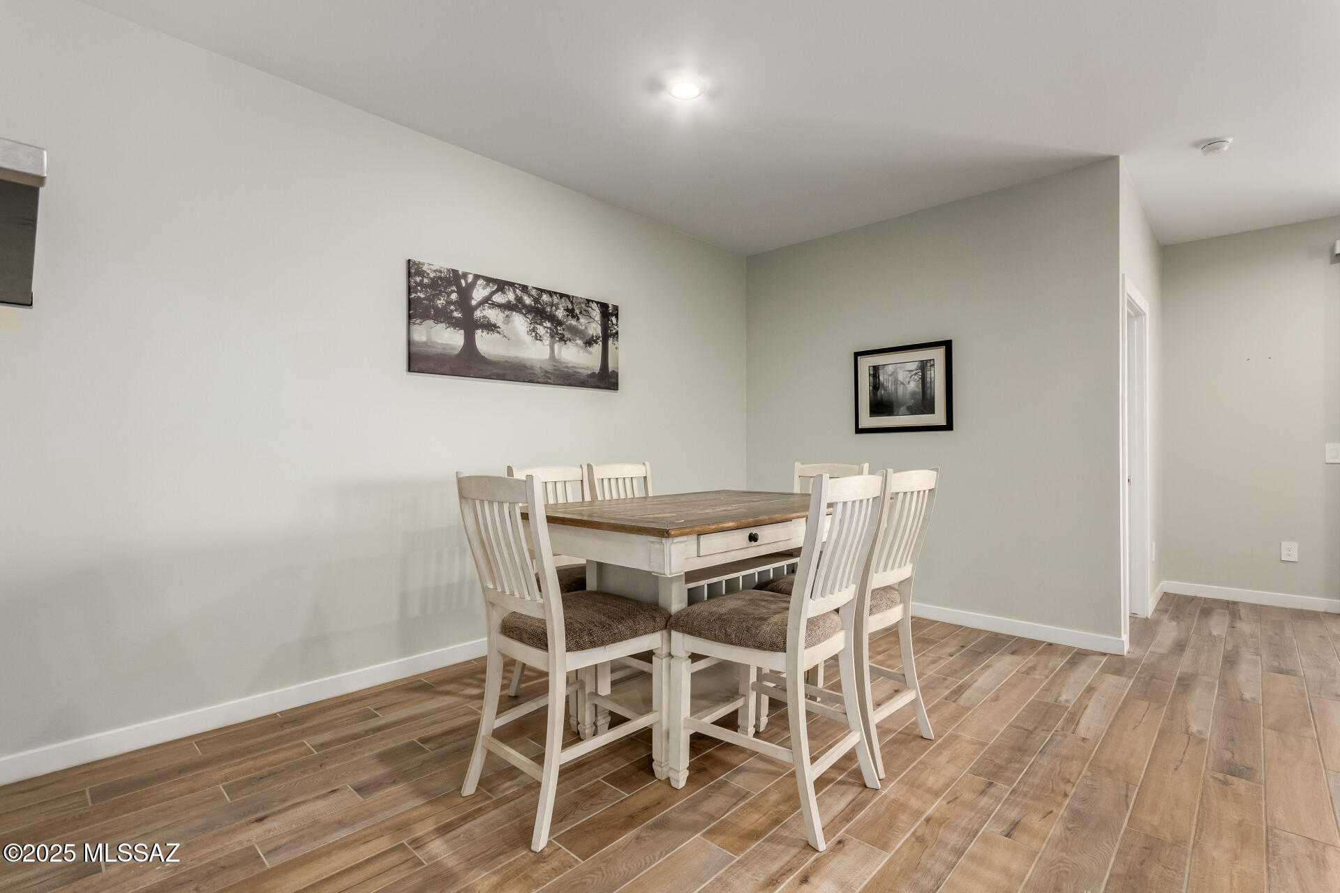 495 W Lexington Street