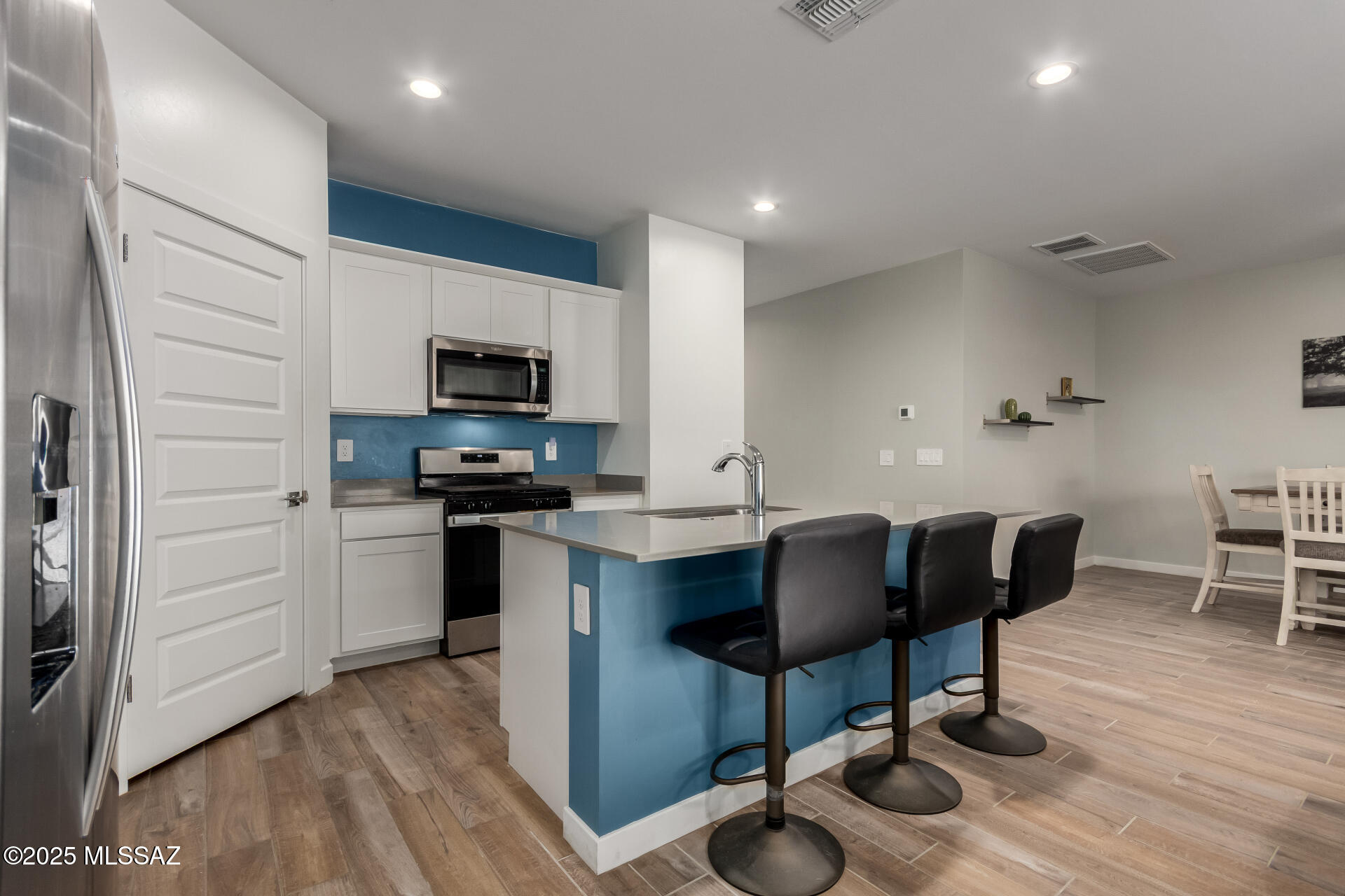 495 W Lexington Street