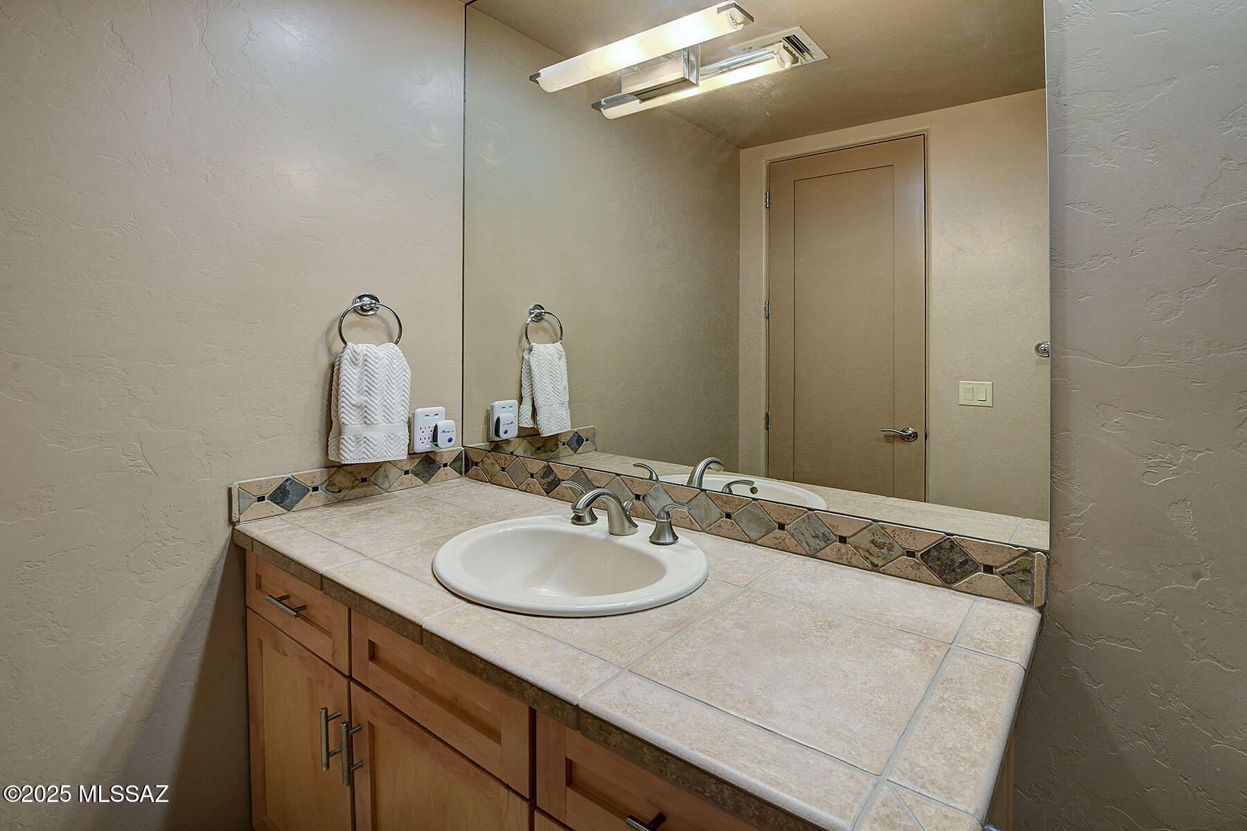 9645 E Sabino Estates Drive
