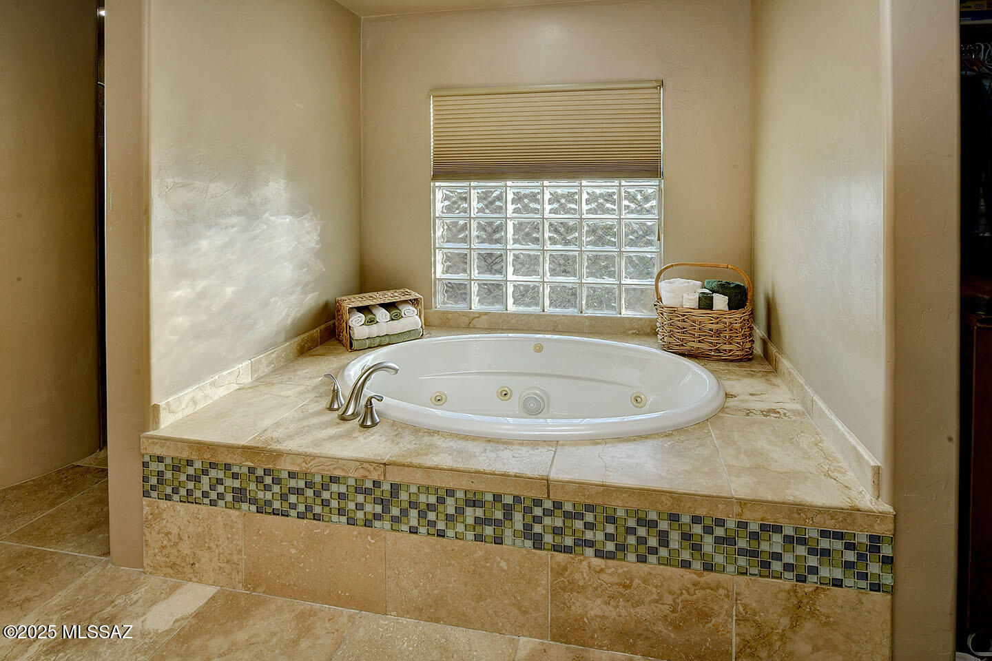 9645 E Sabino Estates Drive