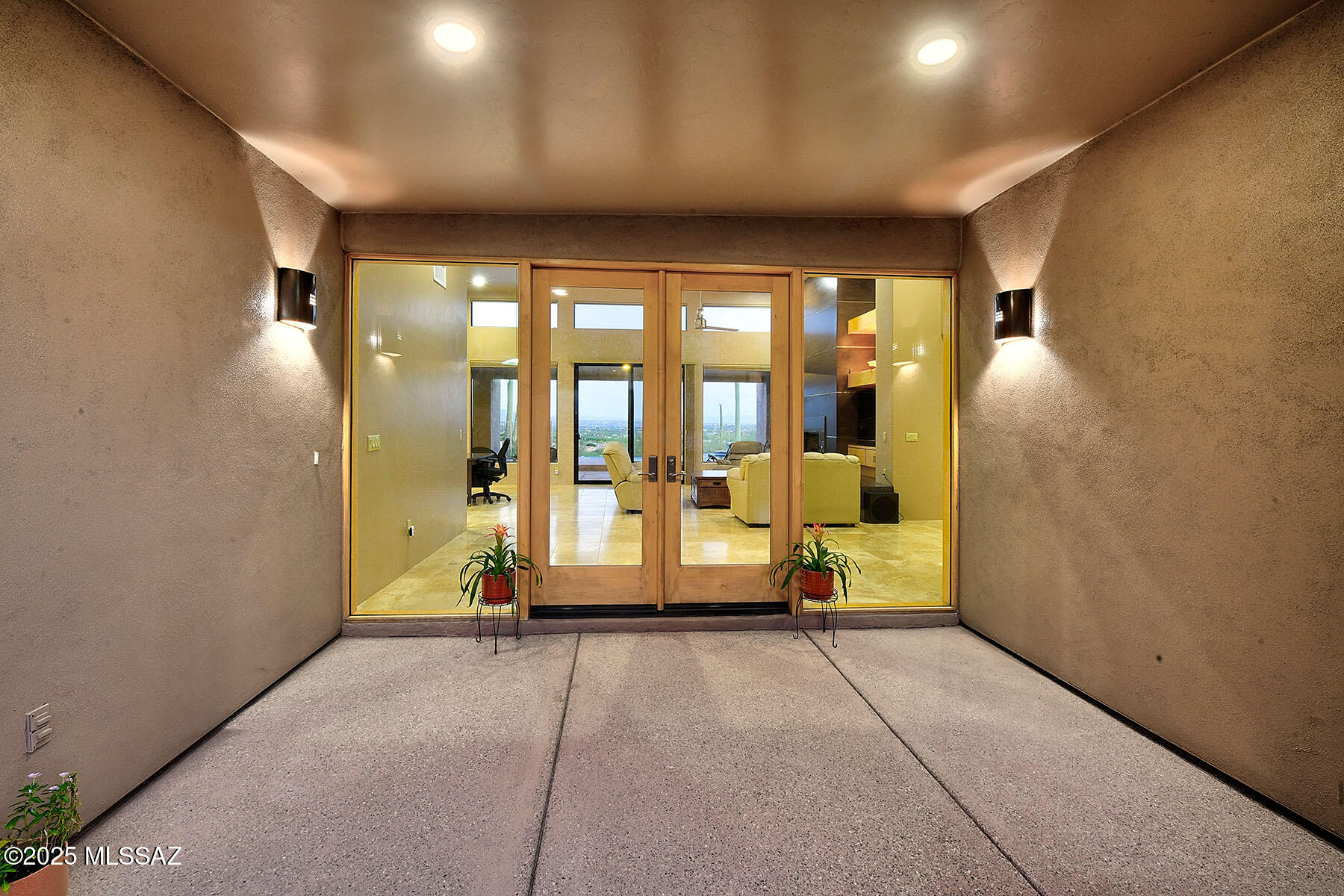 9645 E Sabino Estates Drive