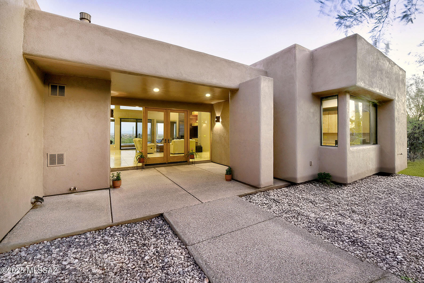 9645 E Sabino Estates Drive