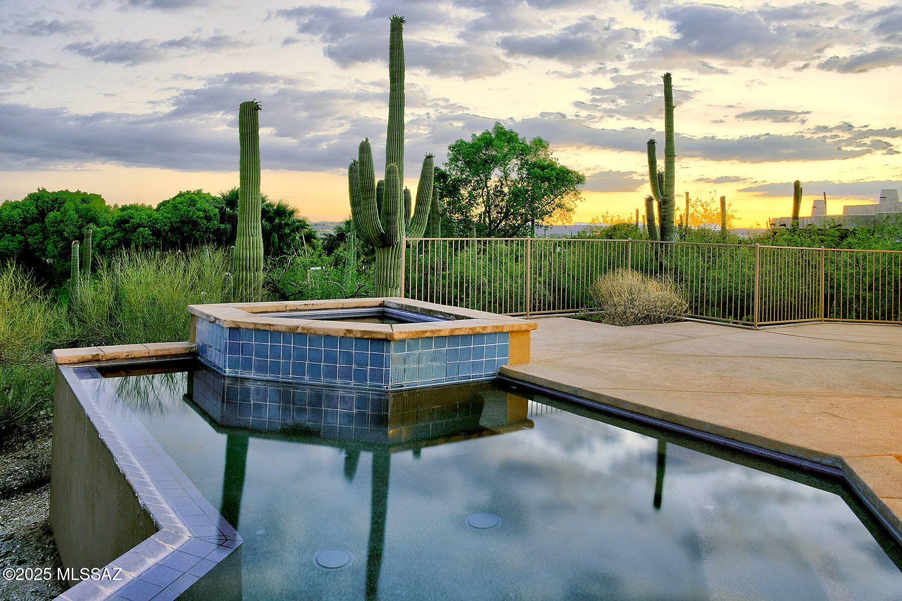 9645 E Sabino Estates Drive