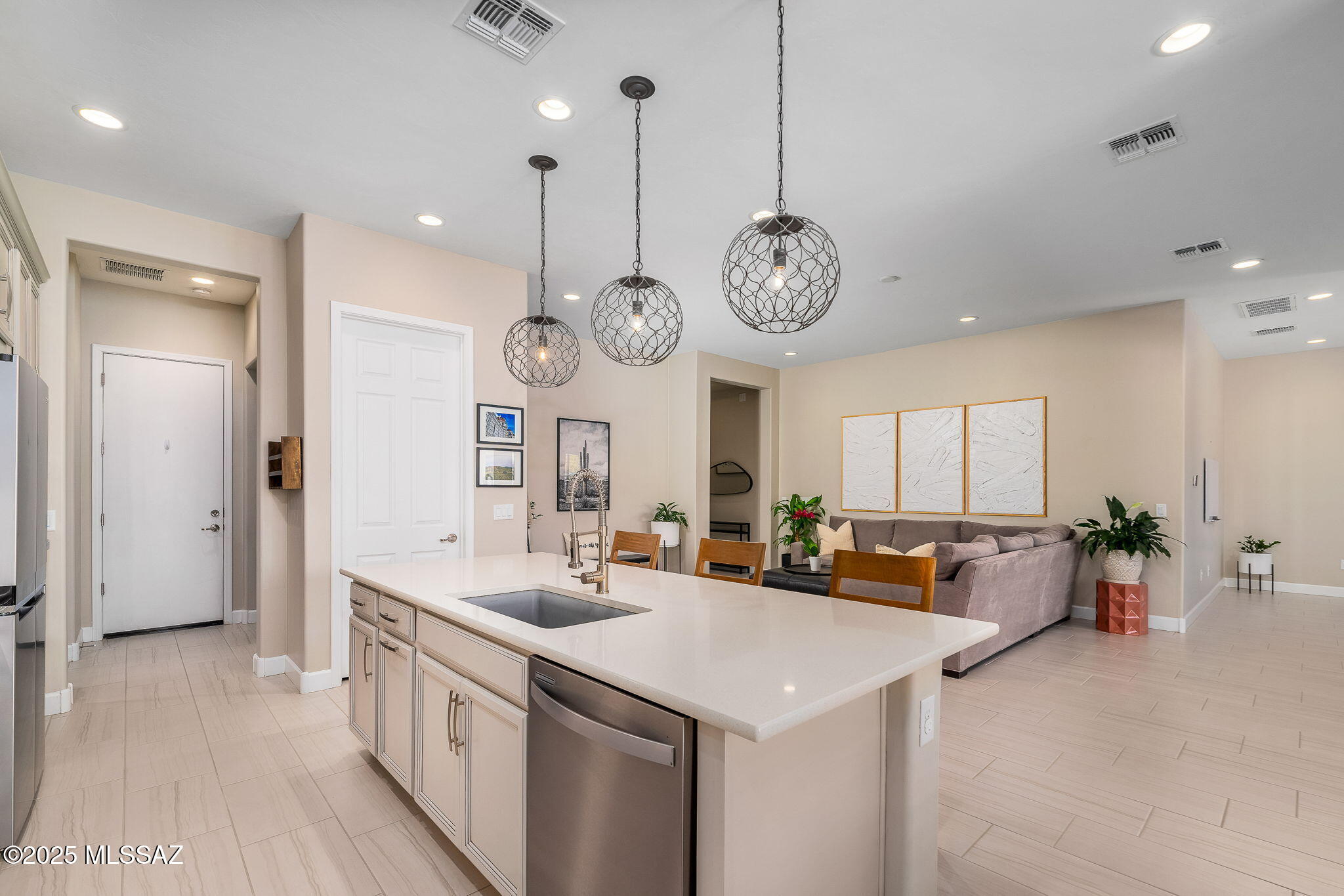 13415 N Fiesta Flower Drive
