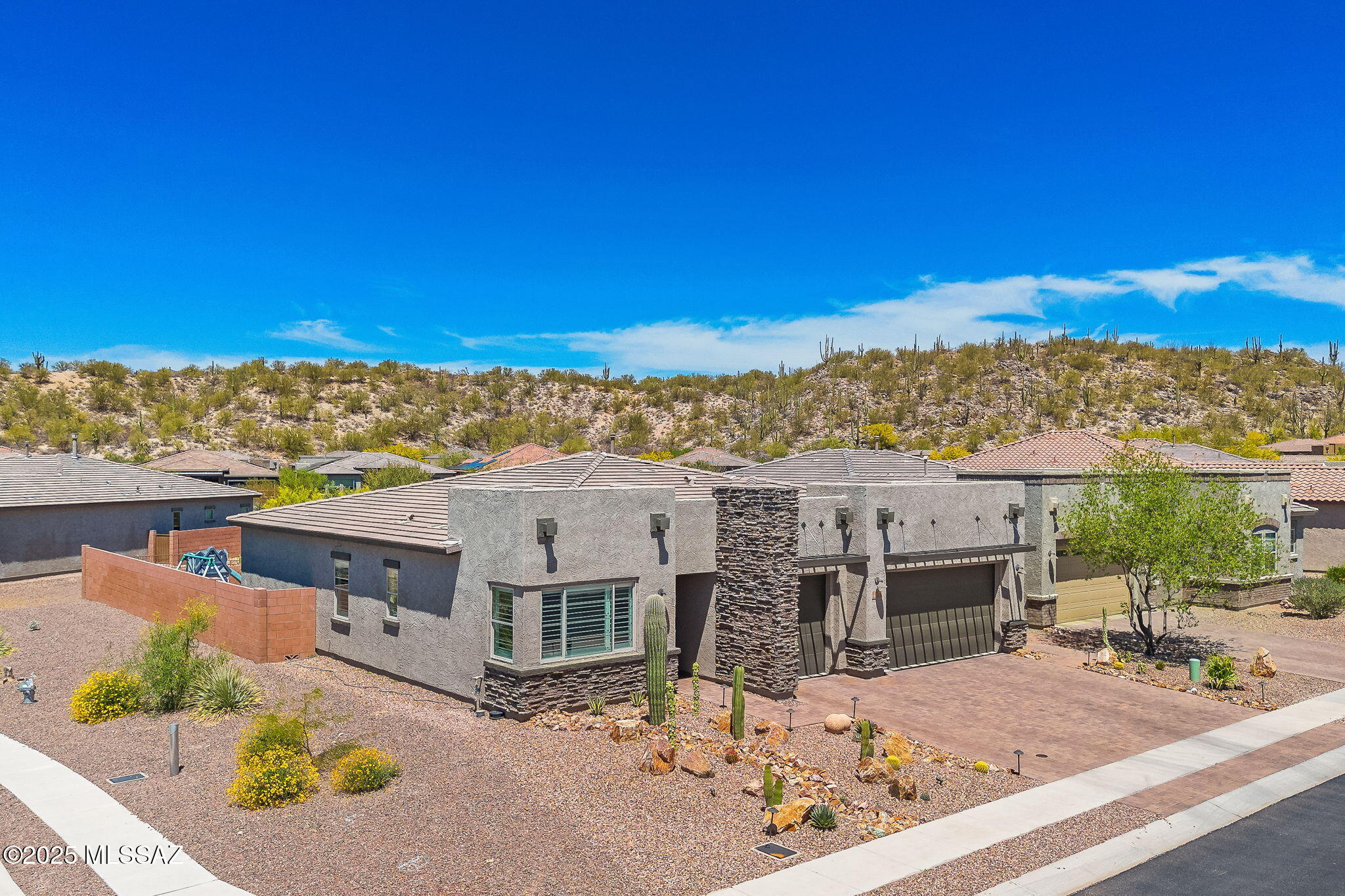 13415 N Fiesta Flower Drive