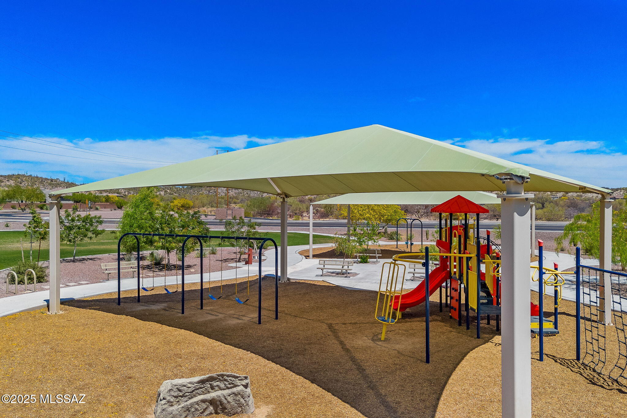 13415 N Fiesta Flower Drive