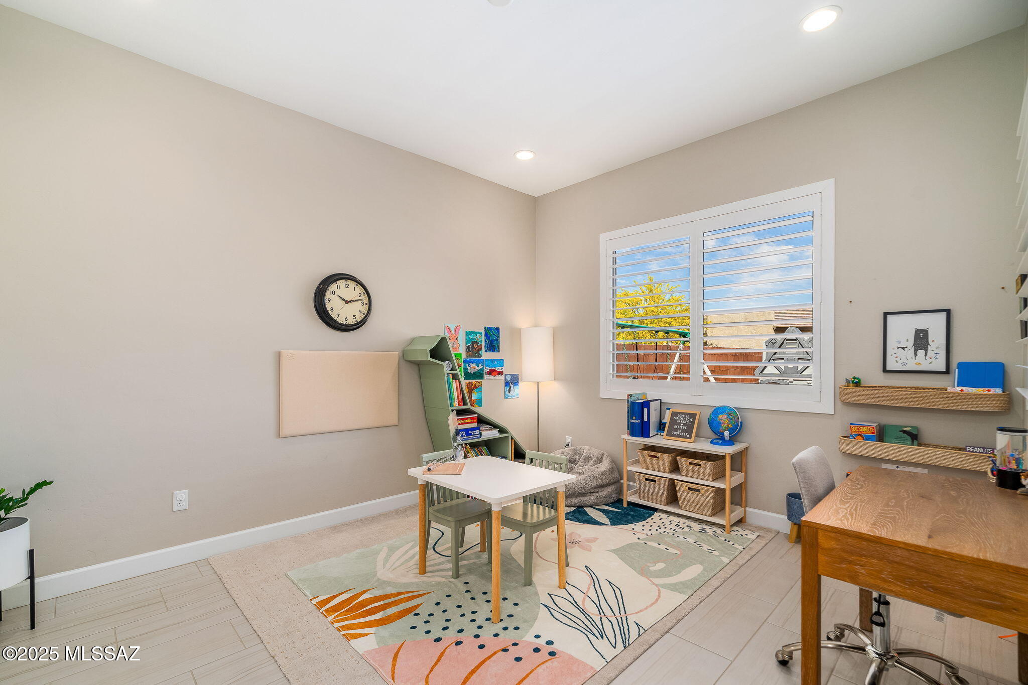 13415 N Fiesta Flower Drive