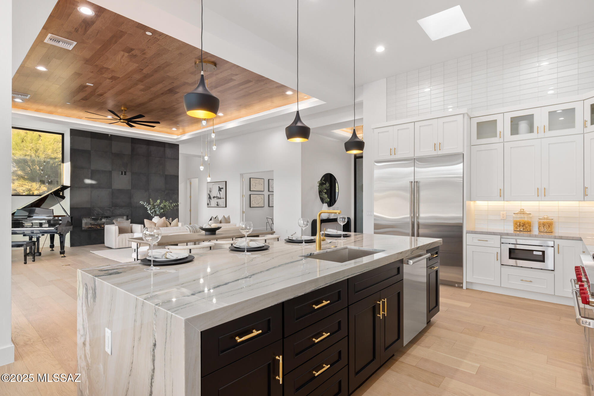 5822 W Sunset Gallery Place