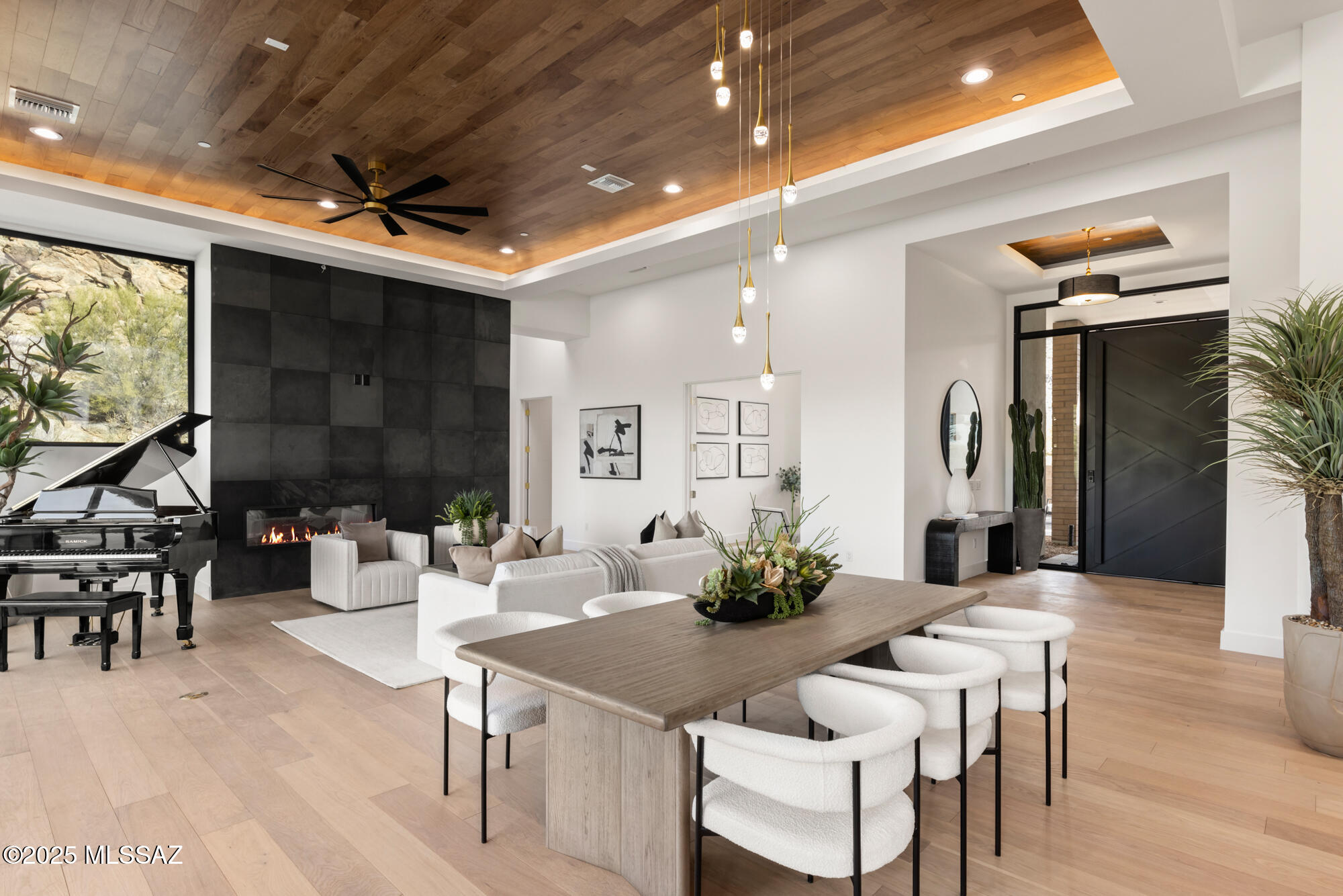 5822 W Sunset Gallery Place