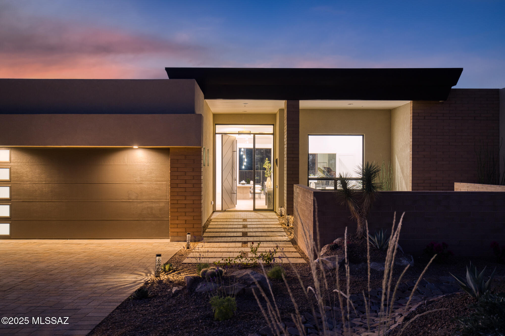 5822 W Sunset Gallery Place