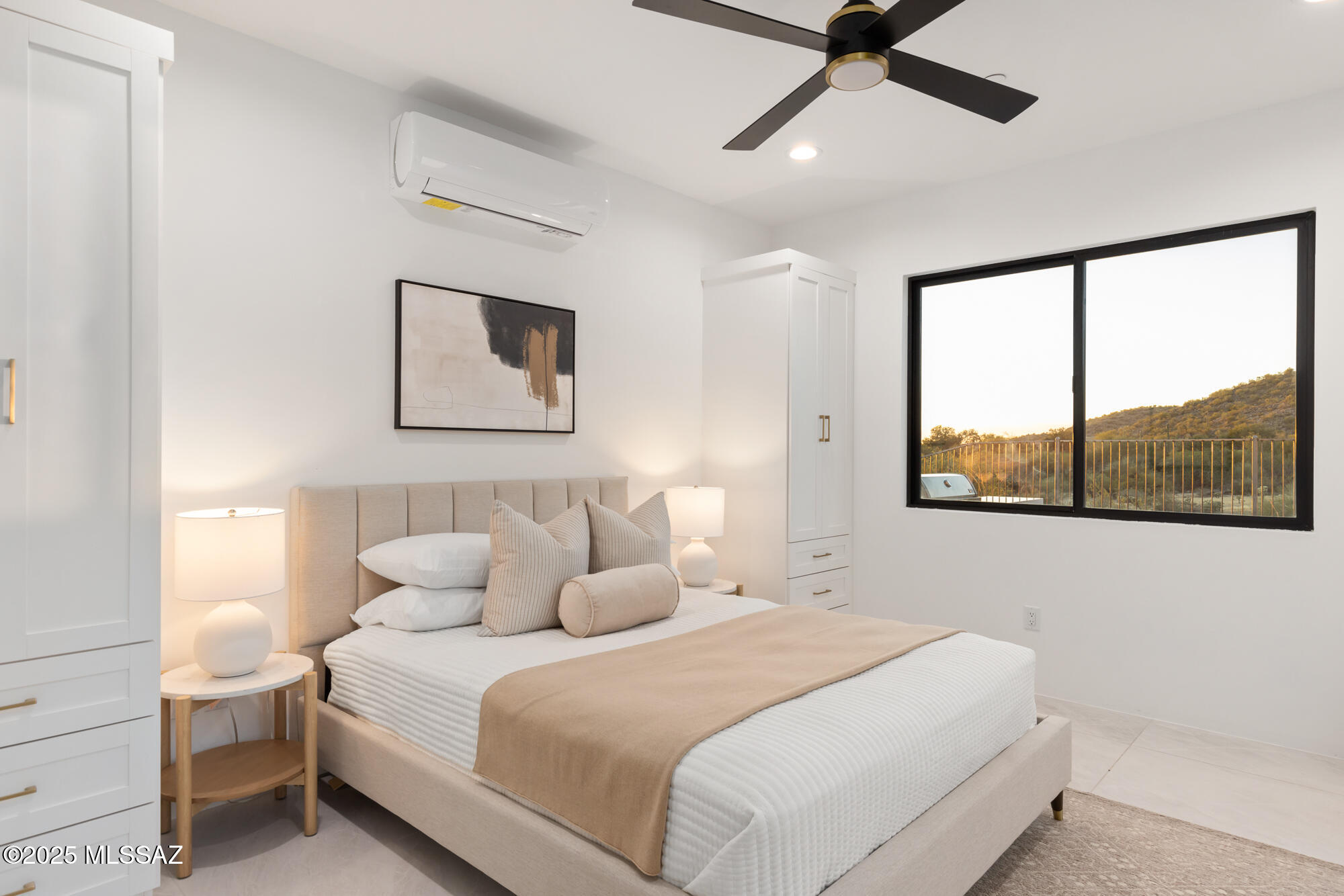 5822 W Sunset Gallery Place