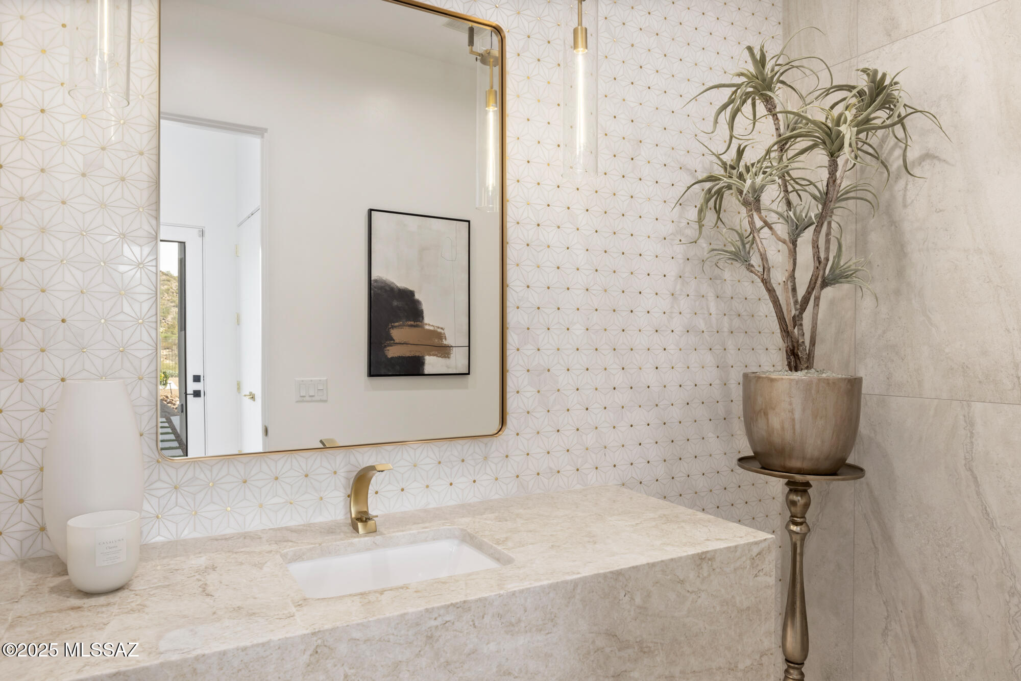 5822 W Sunset Gallery Place